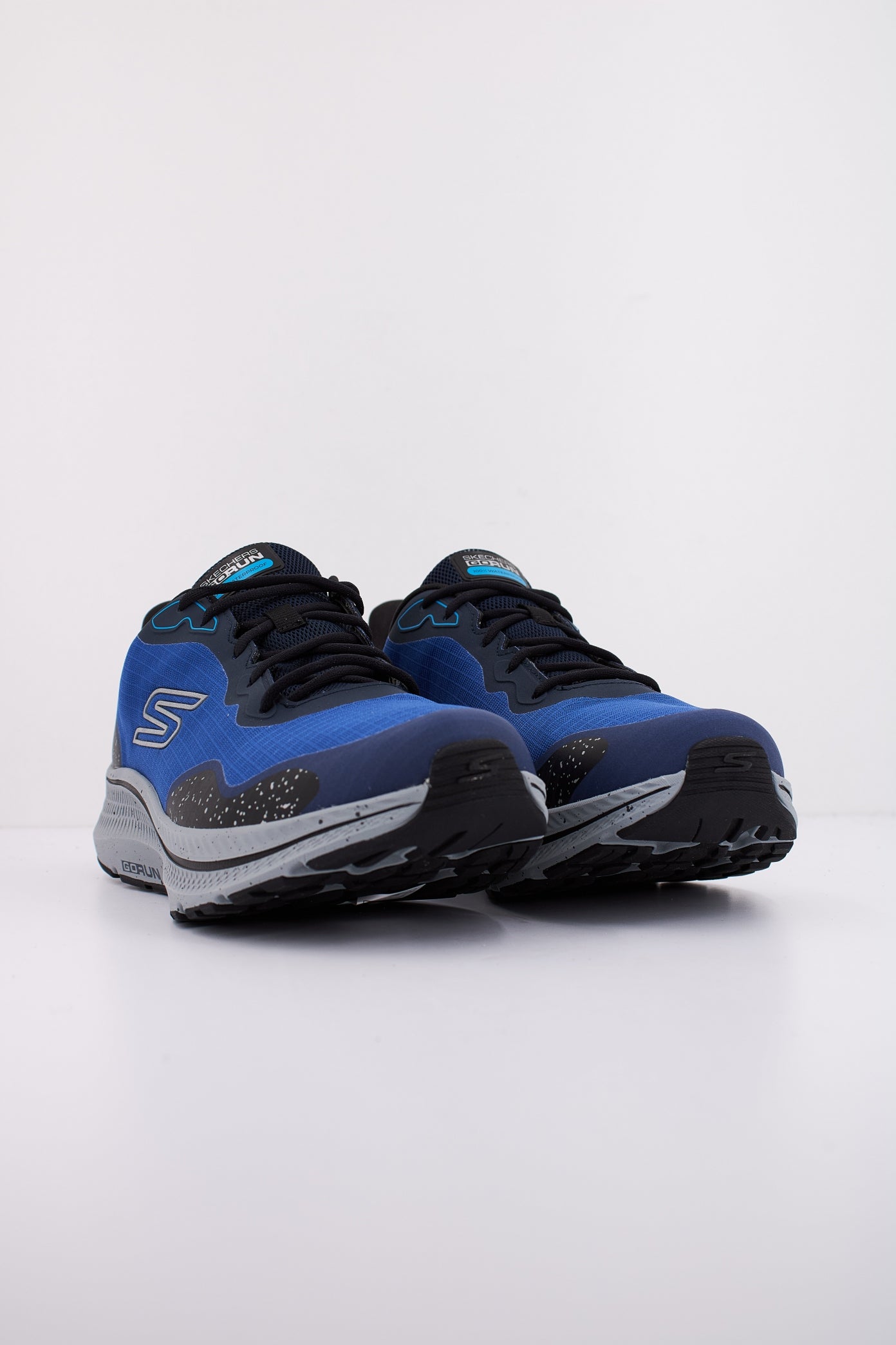 SKECHERS GO RUN CONSISTENT . en color AZUL (2)