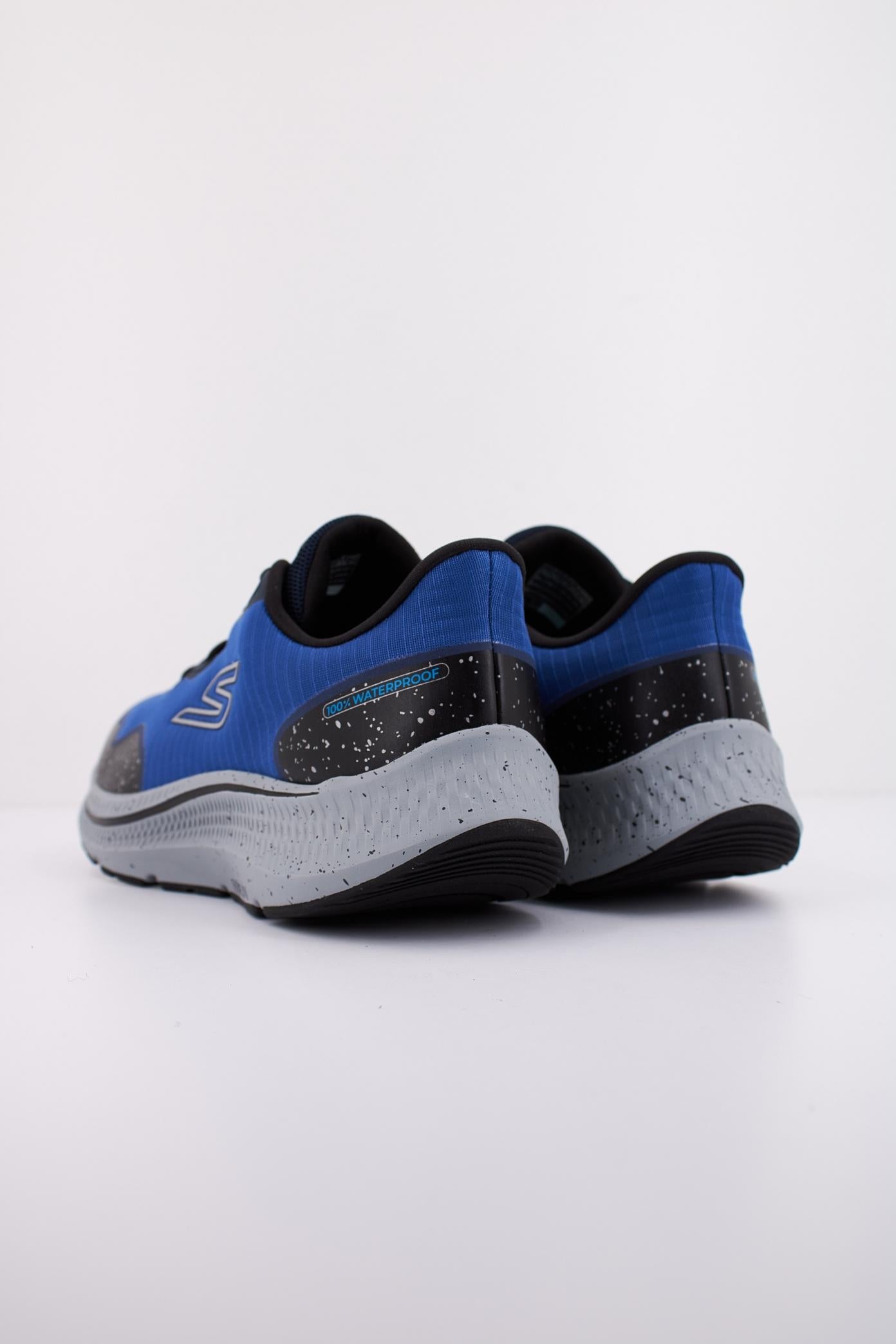SKECHERS GO RUN CONSISTENT . en color AZUL (4)