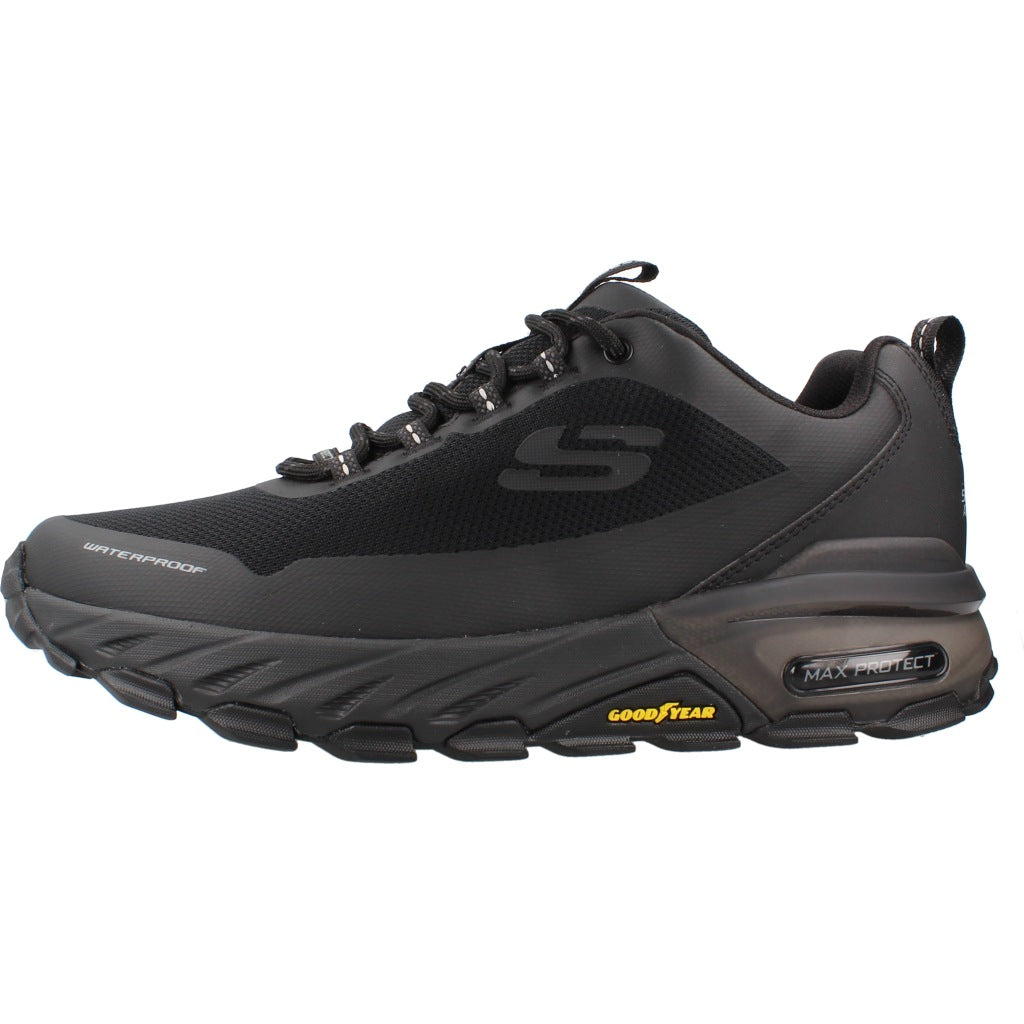 SKECHERS S MAX PROTECT - FAST TRACK en color NEGRO (2)