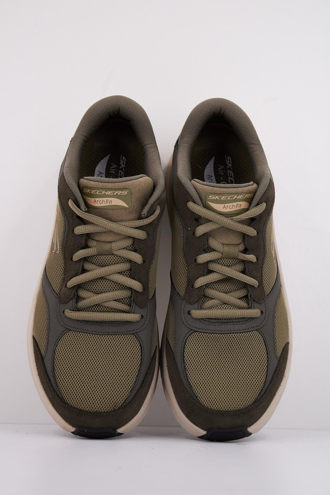 SKECHERS ARCH FIT . - THE K en color VERDE (3)