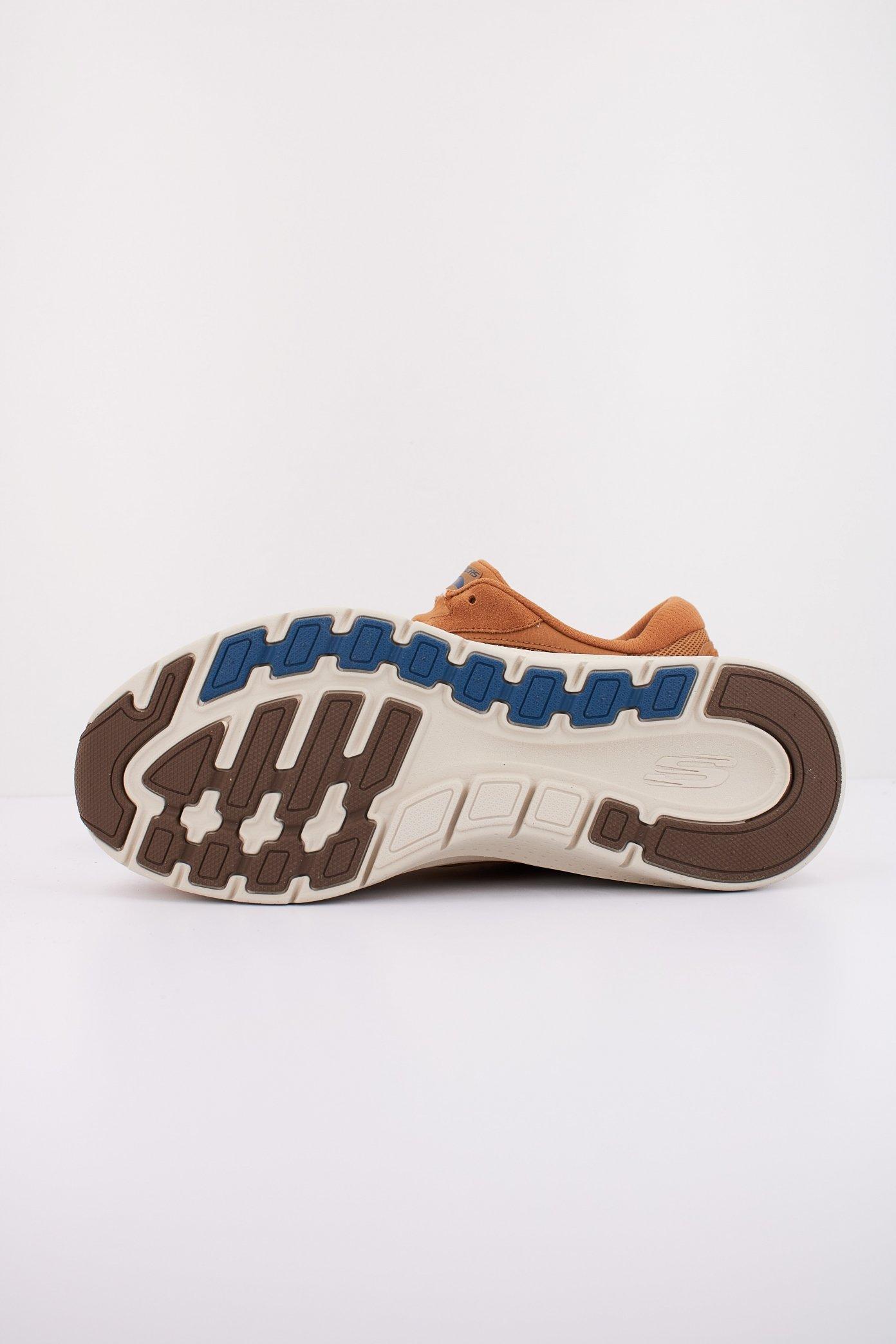 SKECHERS ARCH FIT . - THE K en color MARRON (5)