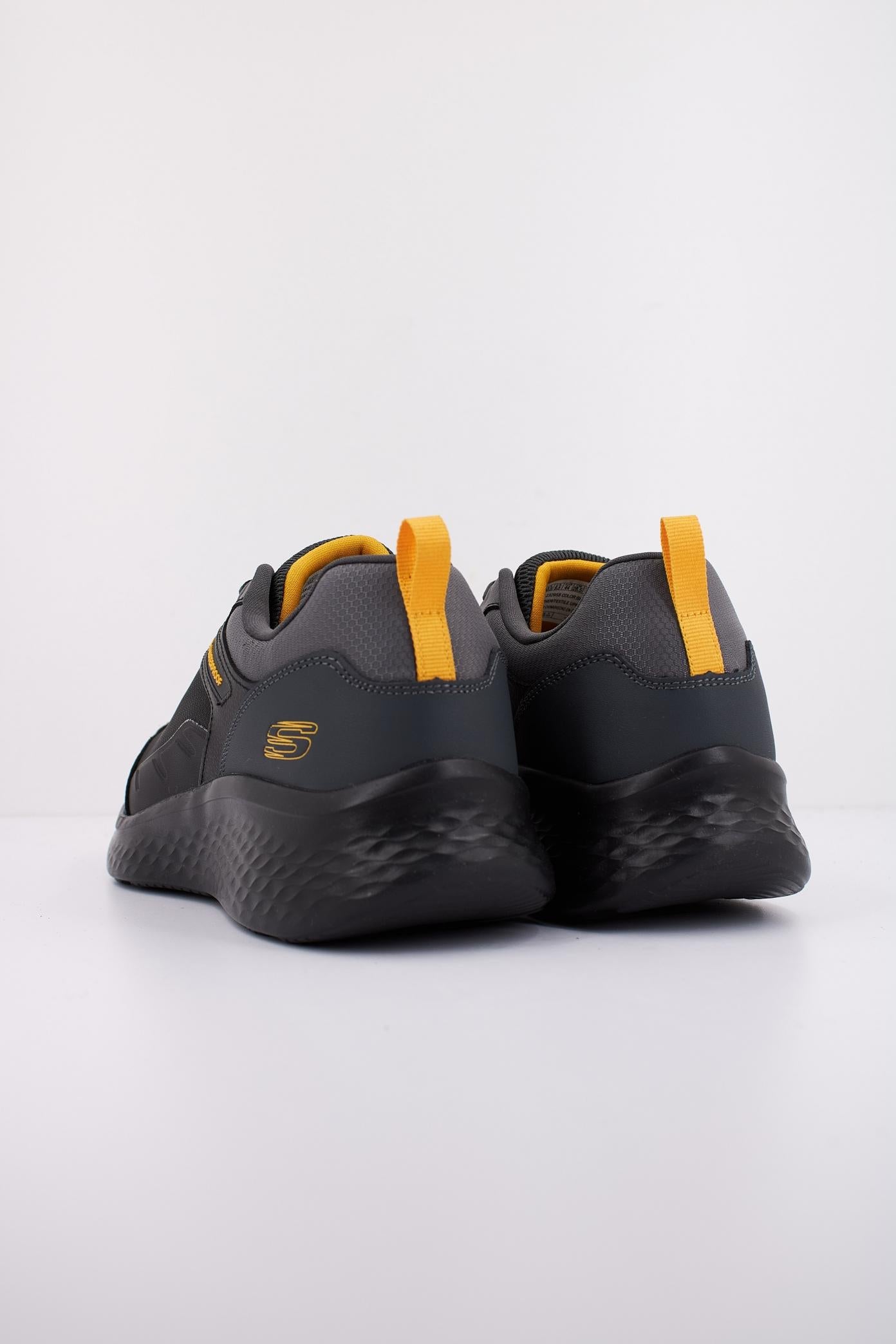 SKECHERS SKECH-LITE PRO - ANK en color NEGRO (4)