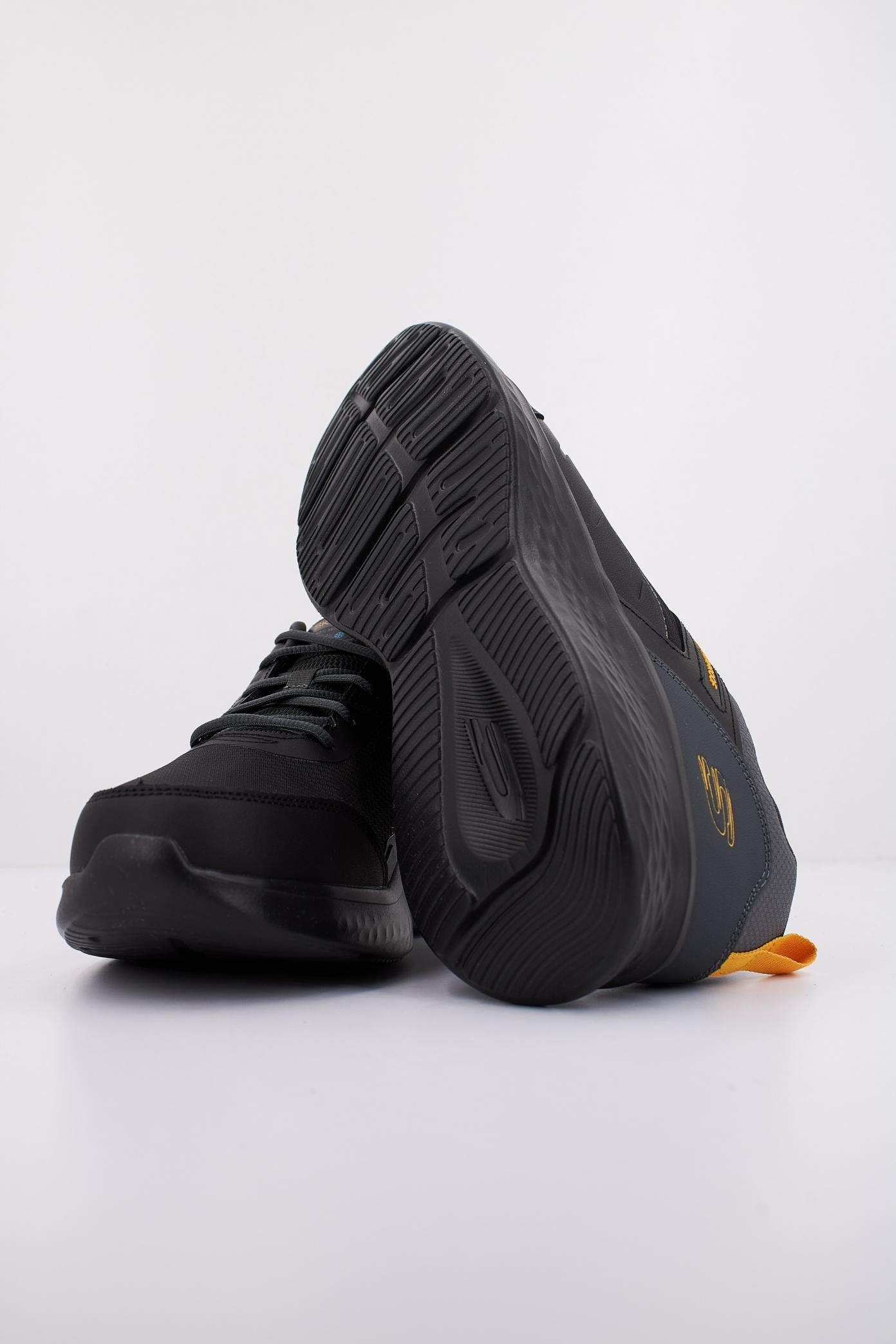 SKECHERS SKECH-LITE PRO - ANK en color NEGRO (5)