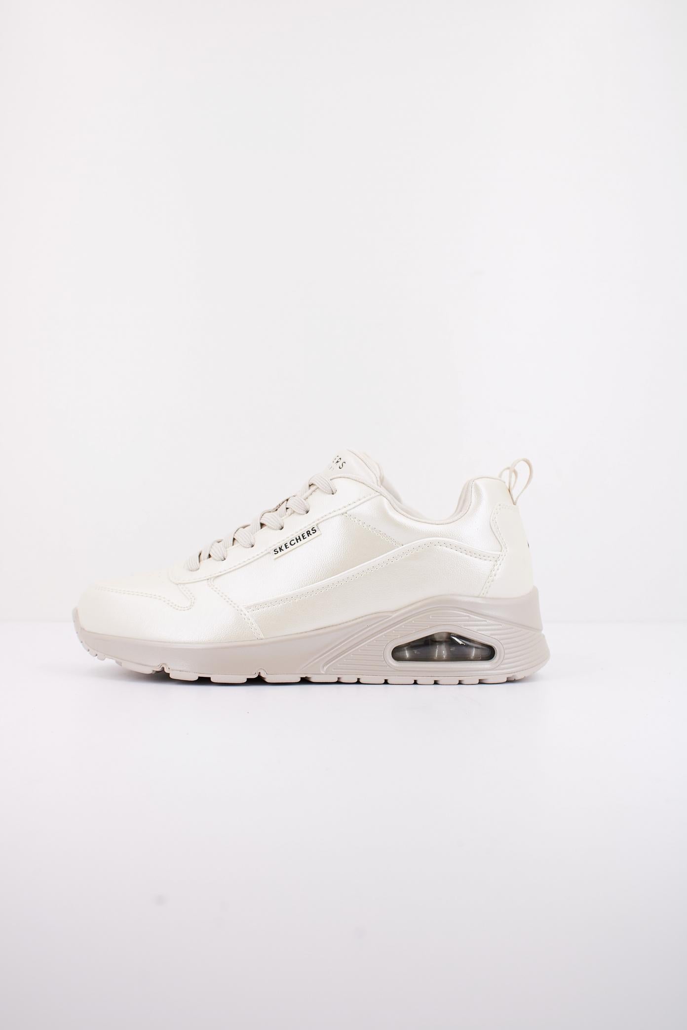 SKECHERS UNO - GALACTIC GAL en color BLANCO (1)