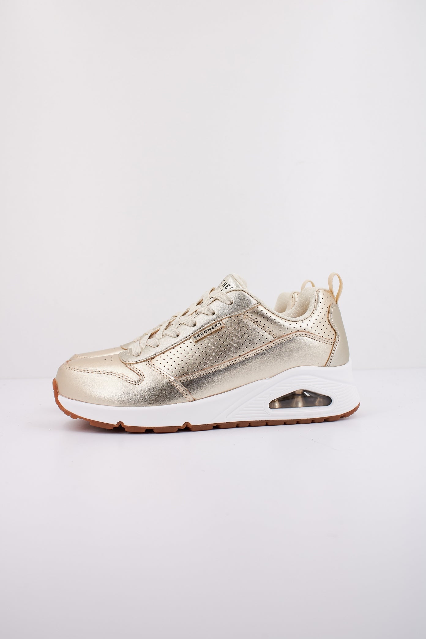 SKECHERS UNO - METALLIXS en color ORO (1)