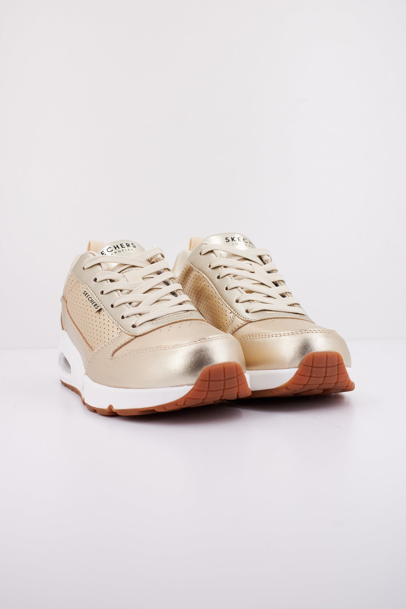 SKECHERS UNO - METALLIXS en color ORO (2)
