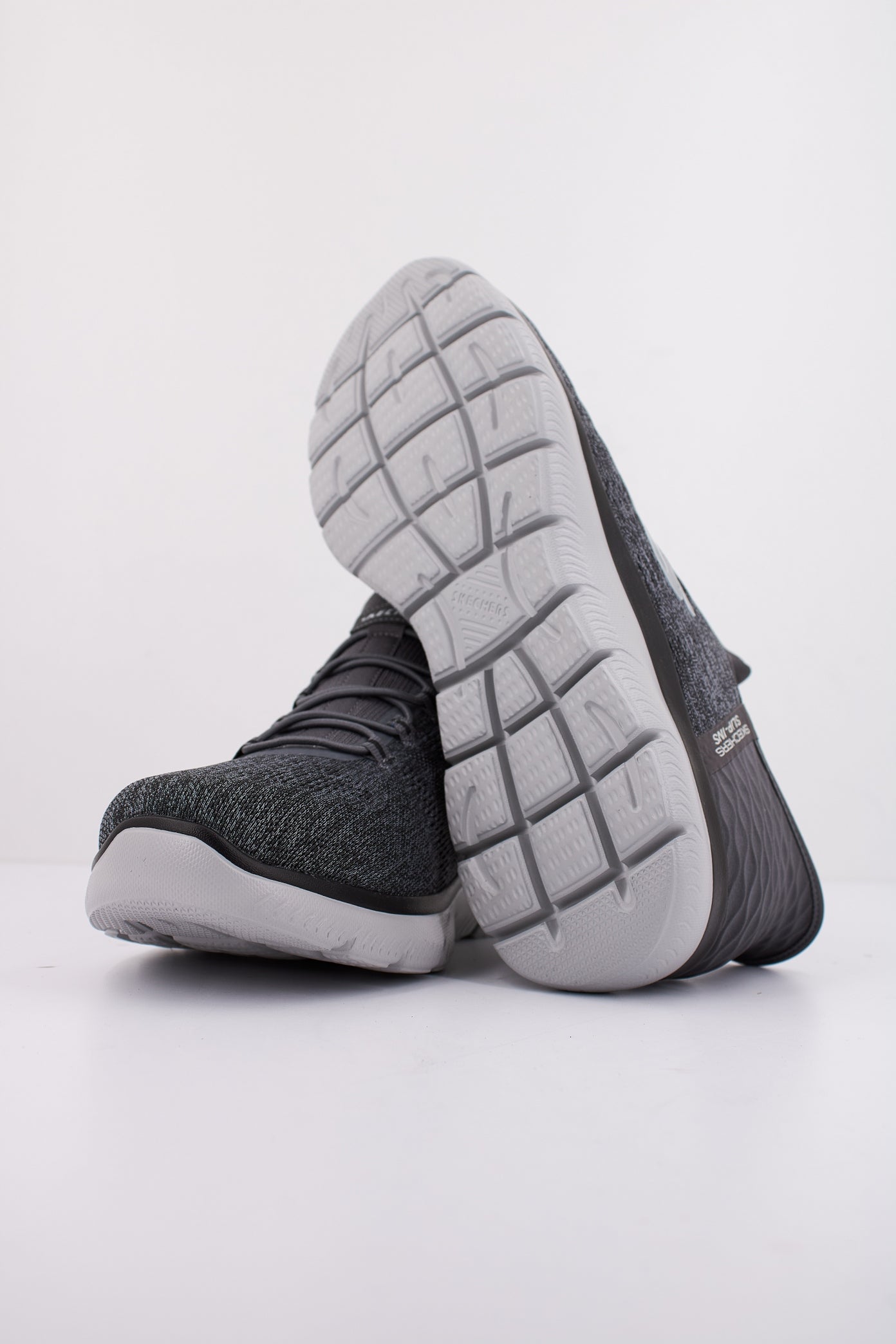 SKECHERS SUMMITS - KEY PACE en color GRIS (5)
