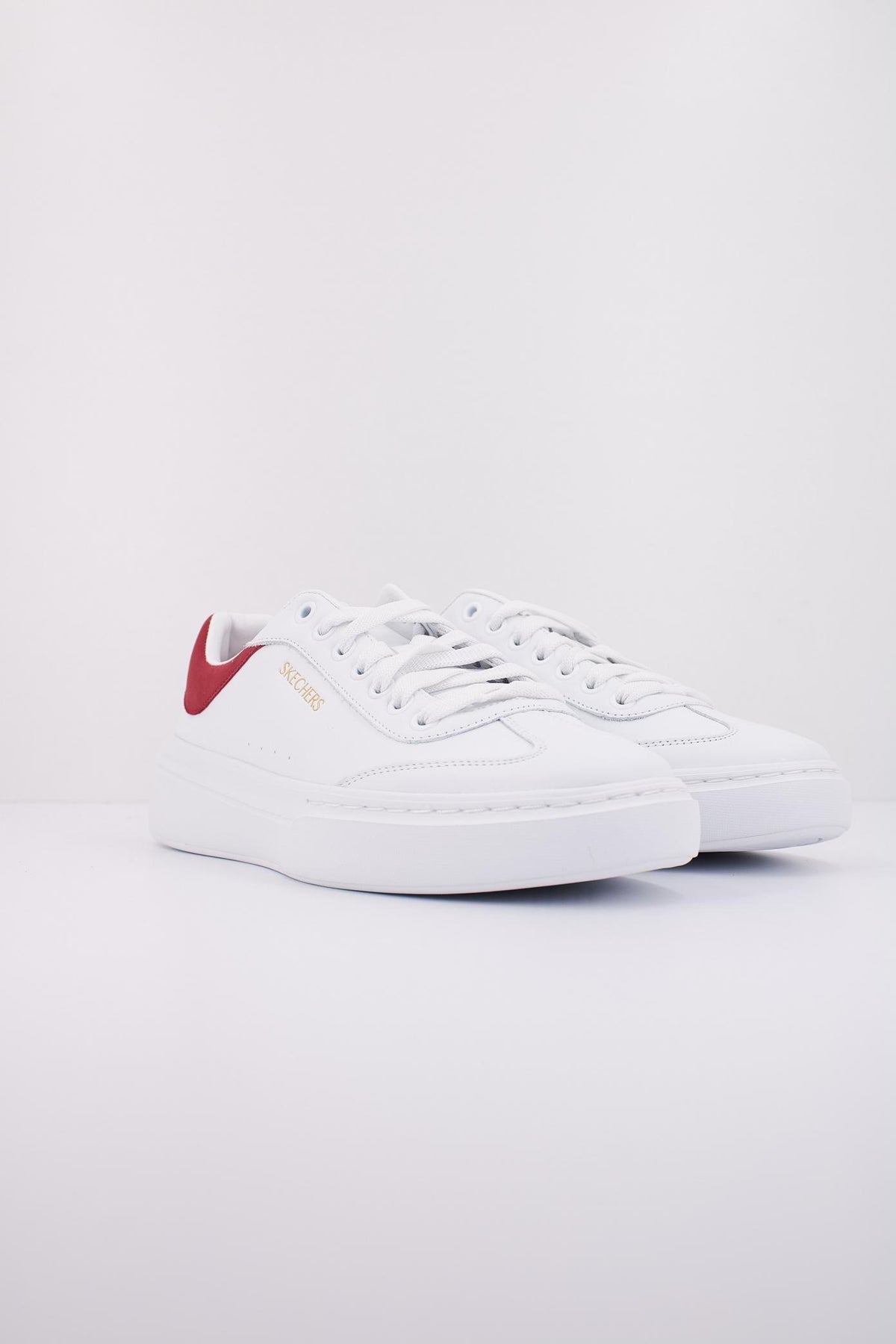 SKECHERS CORDOVA CLASSIC - LI en color BLANCO (2)
