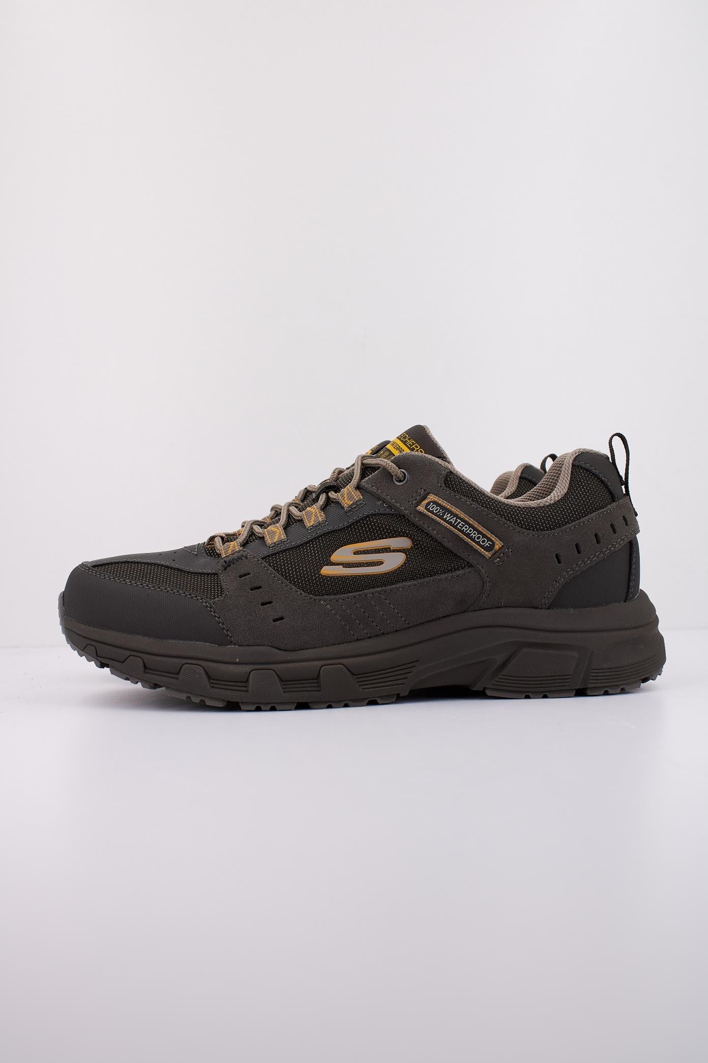 SKECHERS CANYON - RYDELL en color GRIS (1)