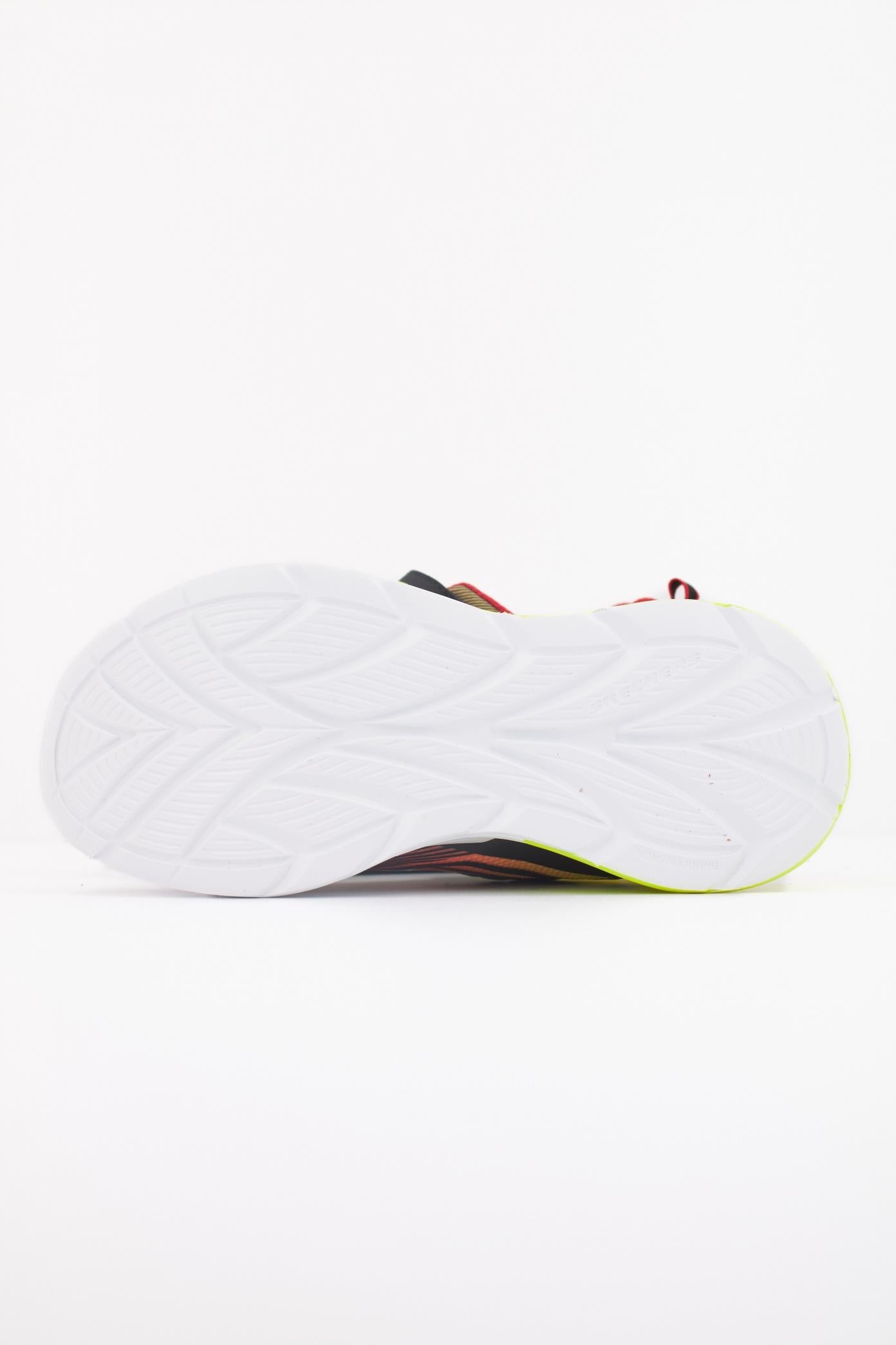 SKECHERS FLEX-GLOW ULTRA en color NEGRO (5)