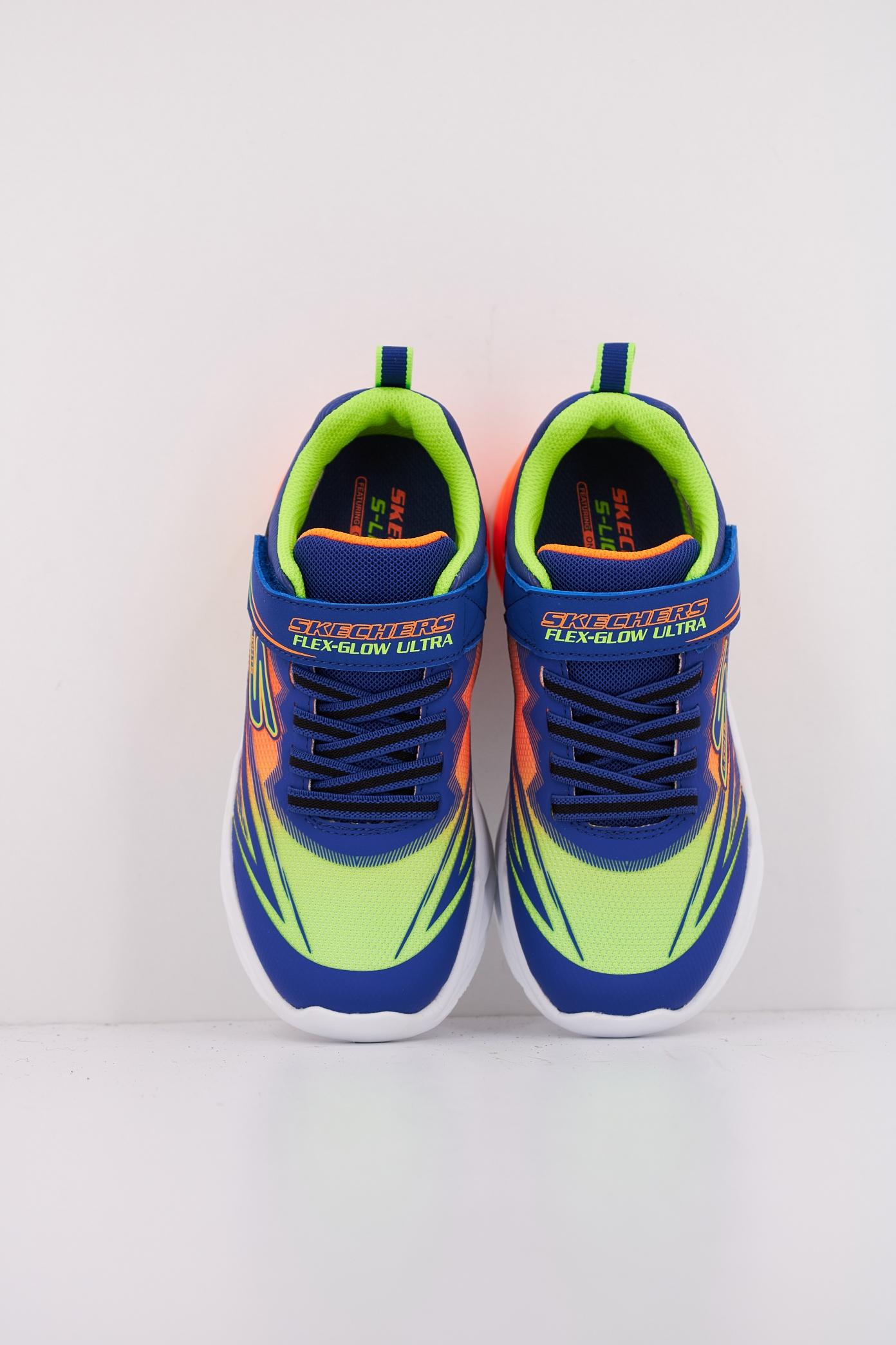 SKECHERS FLEX-GLOW ULTRA en color AZUL (3)