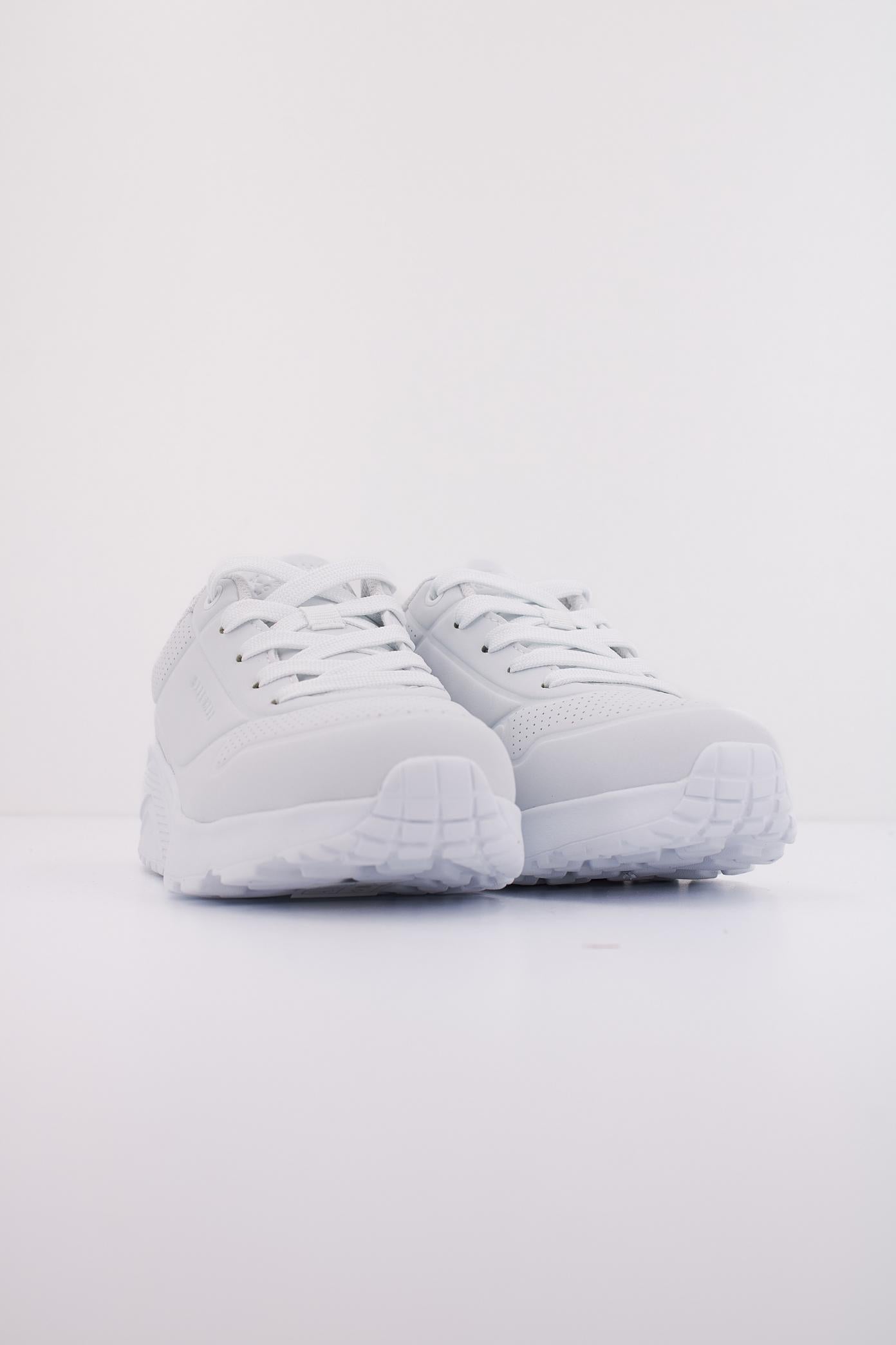 SKECHERS UNO LITE - DELODOX en color BLANCO (2)