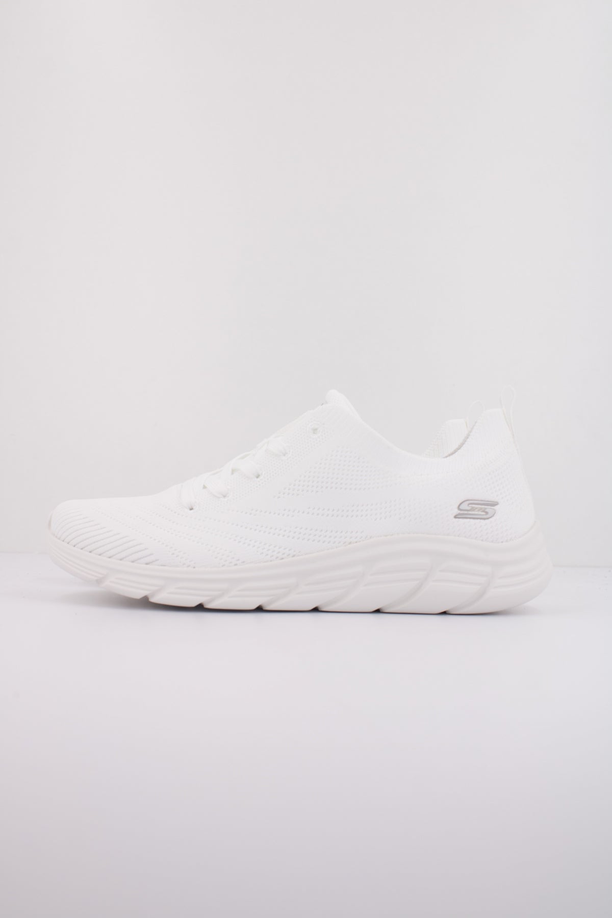 SKECHERS BOBS BFLEX LO-GRACEF en color BLANCO (1)