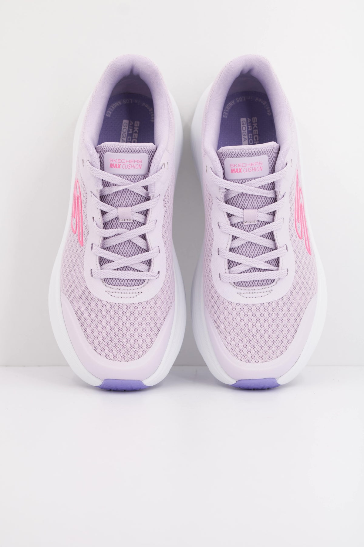 SKECHERS MAX CUSHIONING ENDEA en color VIOLETA (3)