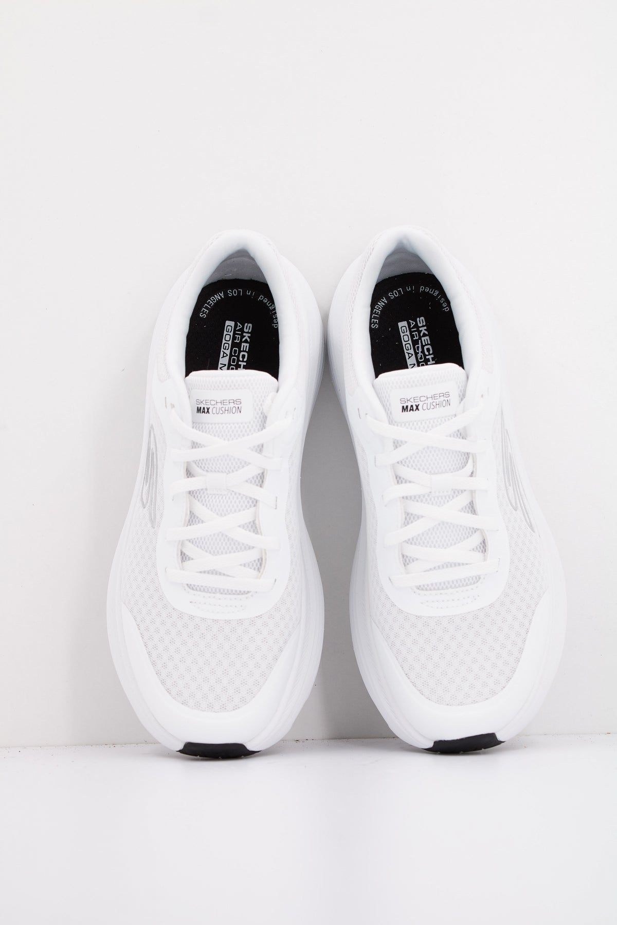 SKECHERS MAX CUSHIONING ENDEA en color BLANCO (3)