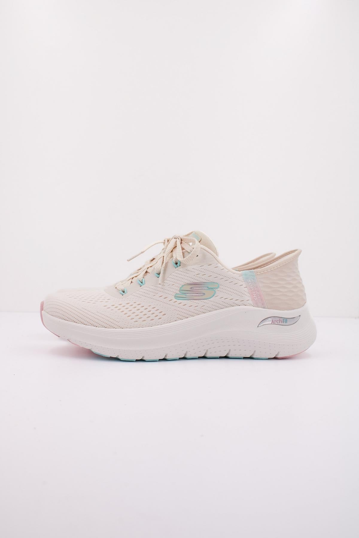 SKECHERS ARCH FIT . SLIP-INS en color BLANCO (1)
