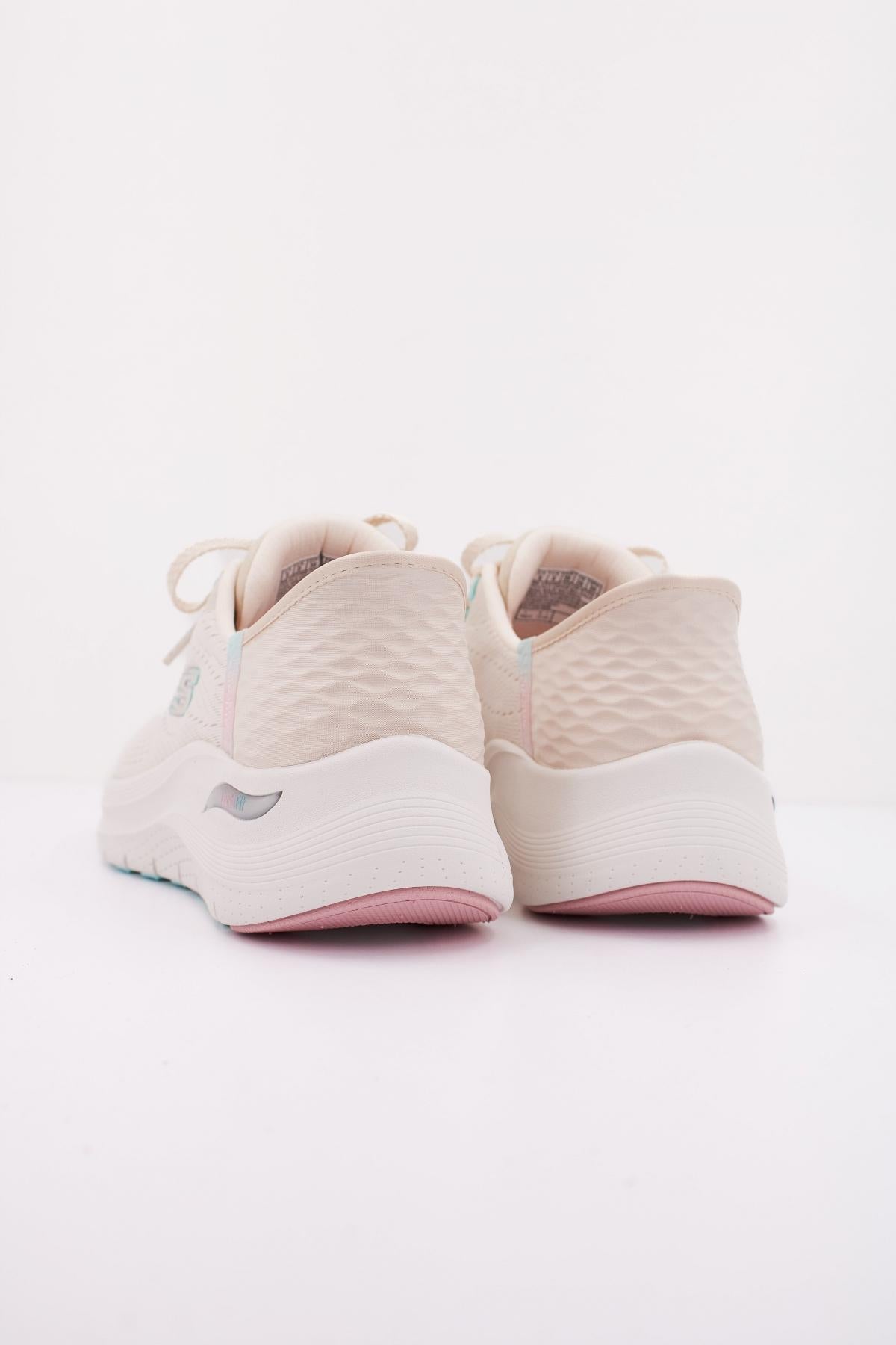 SKECHERS ARCH FIT . SLIP-INS en color BLANCO (4)