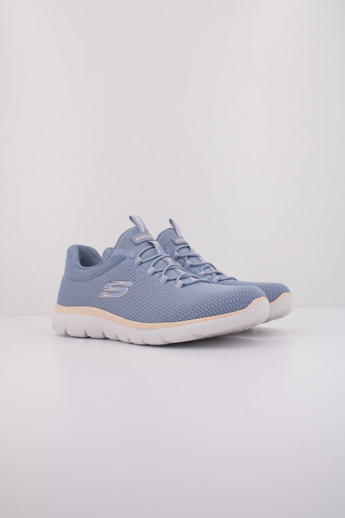 SKECHERS SUMMITS en color AZUL (2)