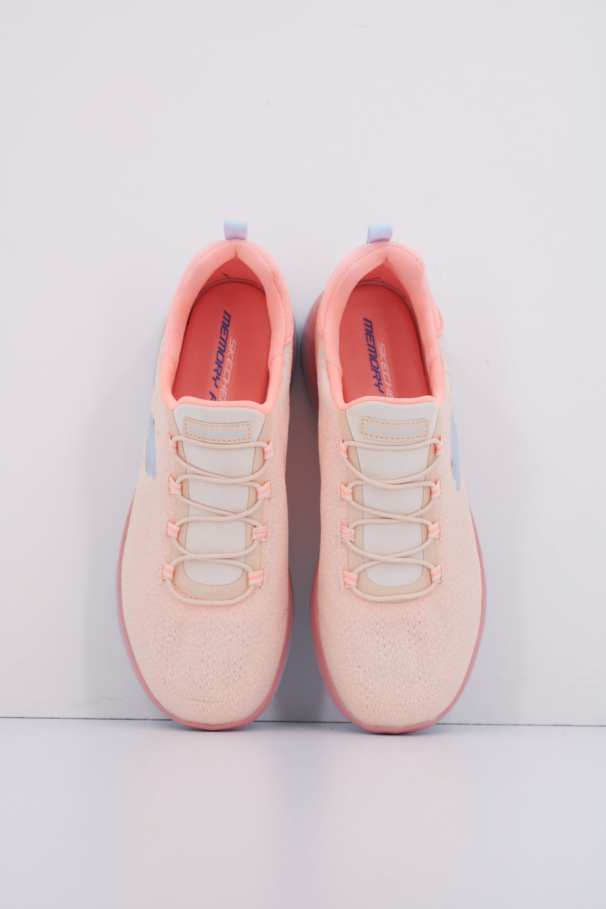 SKECHERS SUMMITS MORNING GLOW en color NARANJA (3)