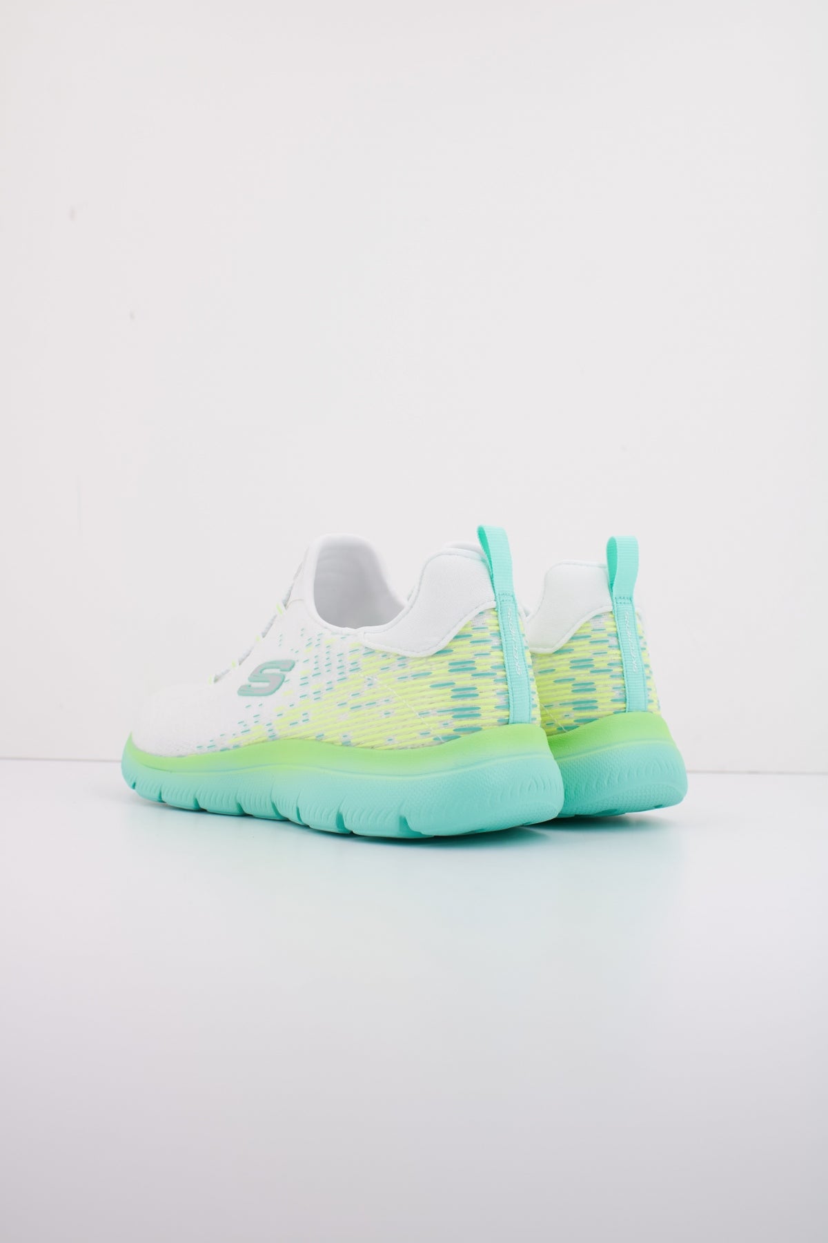 SKECHERS SUMMITS MORNING GLOW en color BLANCO (5)