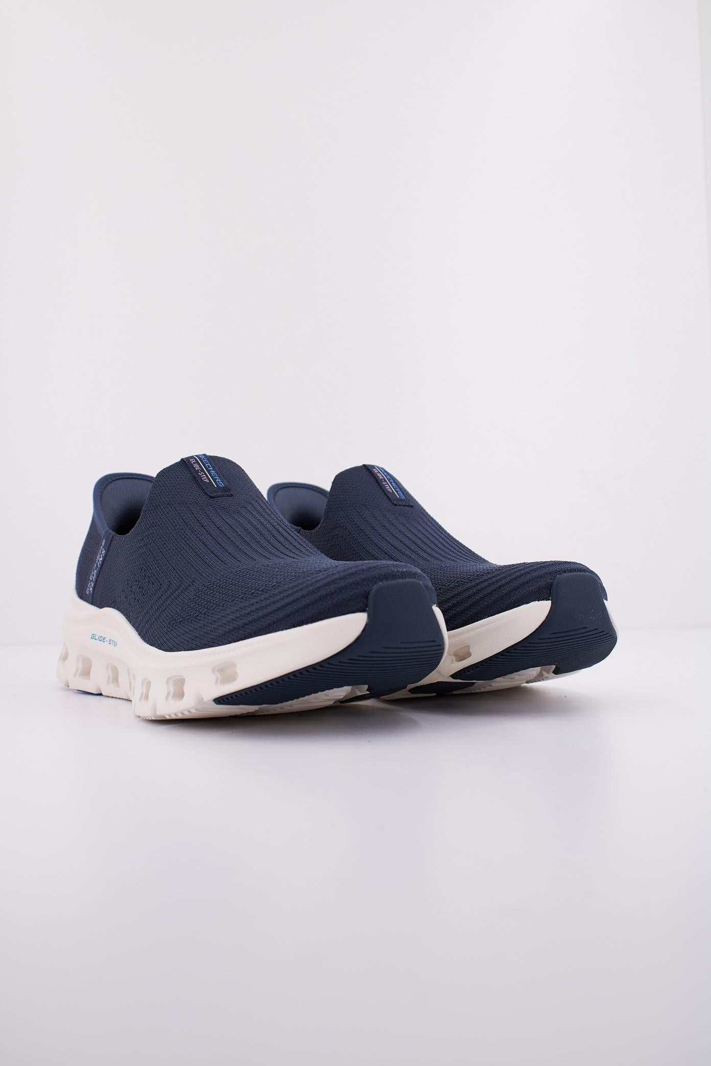 SKECHERS GLIDE STEP PRO SLIP-INS en color AZUL (2)