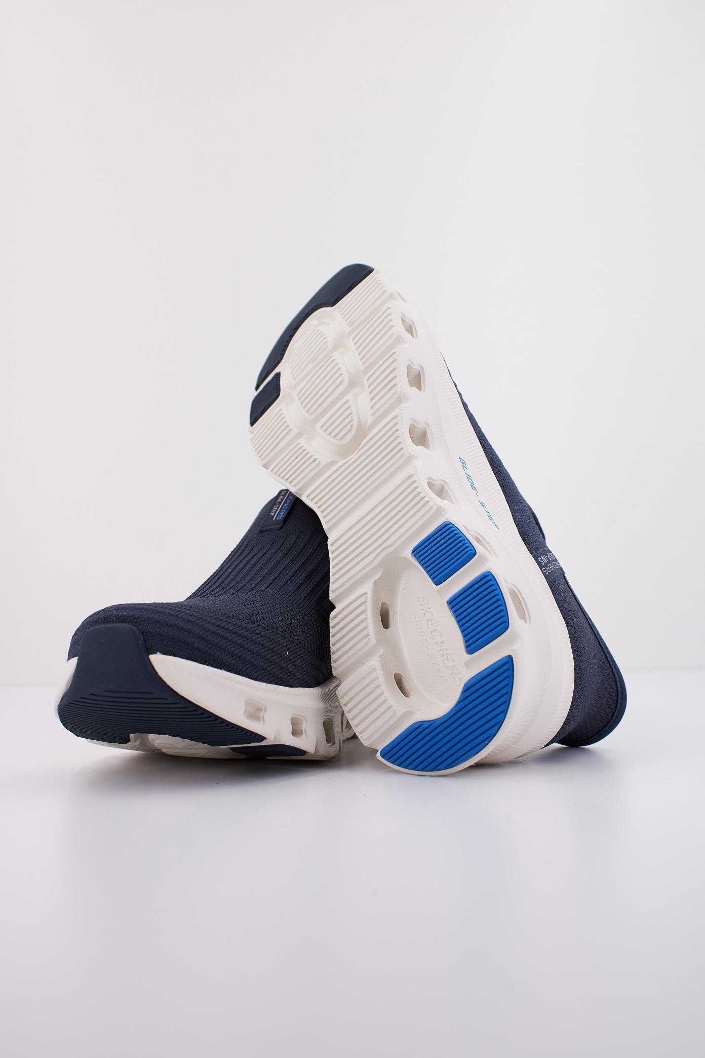 SKECHERS GLIDE STEP PRO SLIP-INS en color AZUL (5)