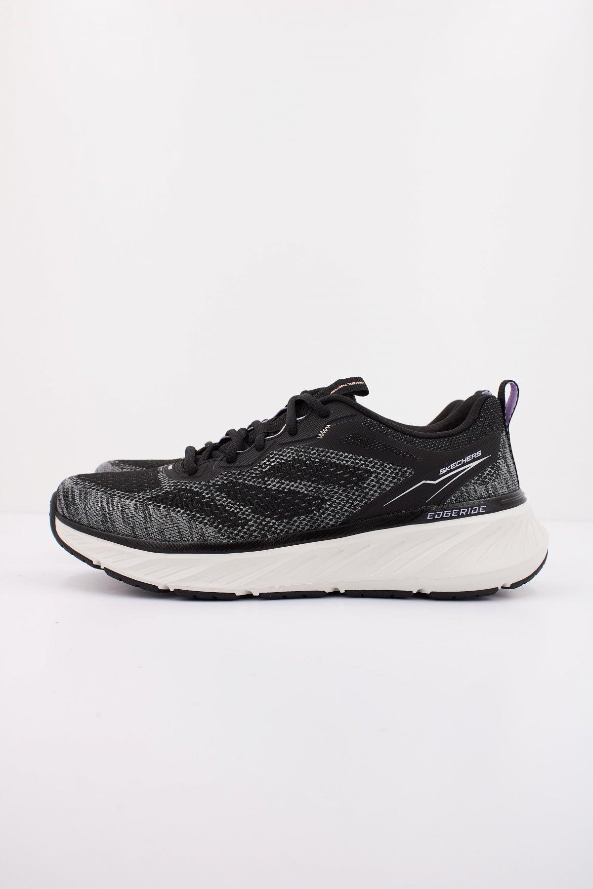 SKECHERS EDGERIDE en color NEGRO (1)