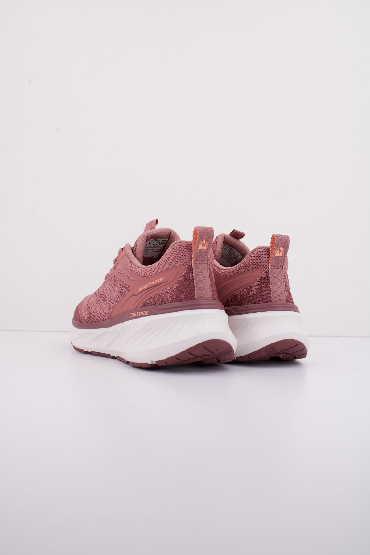 SKECHERS EDGERIDE en color ROSA (4)