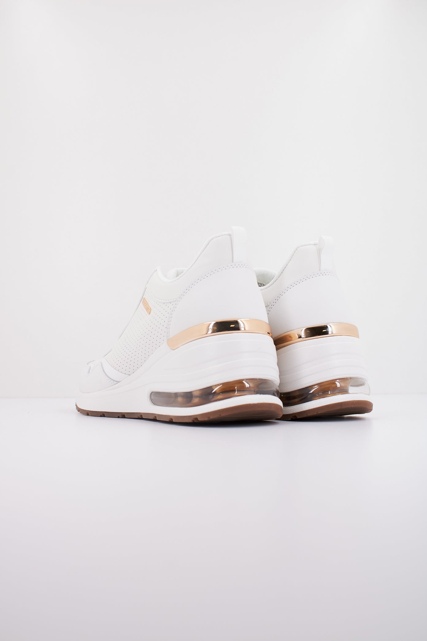 SKECHERS MILLION AIR HOTTER A en color BLANCO (4)