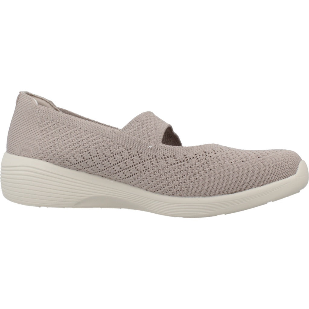 SKECHERS ARYA en color MARRON (5)