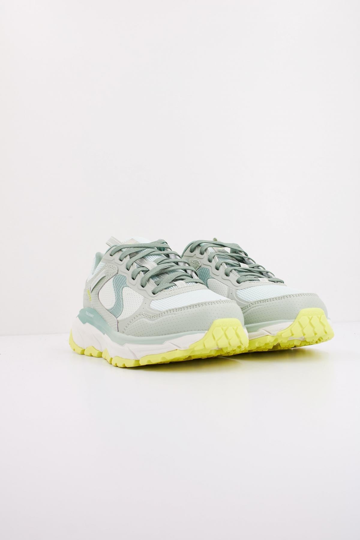 SKECHERS D'LUX JORNEY en color VERDE (2)