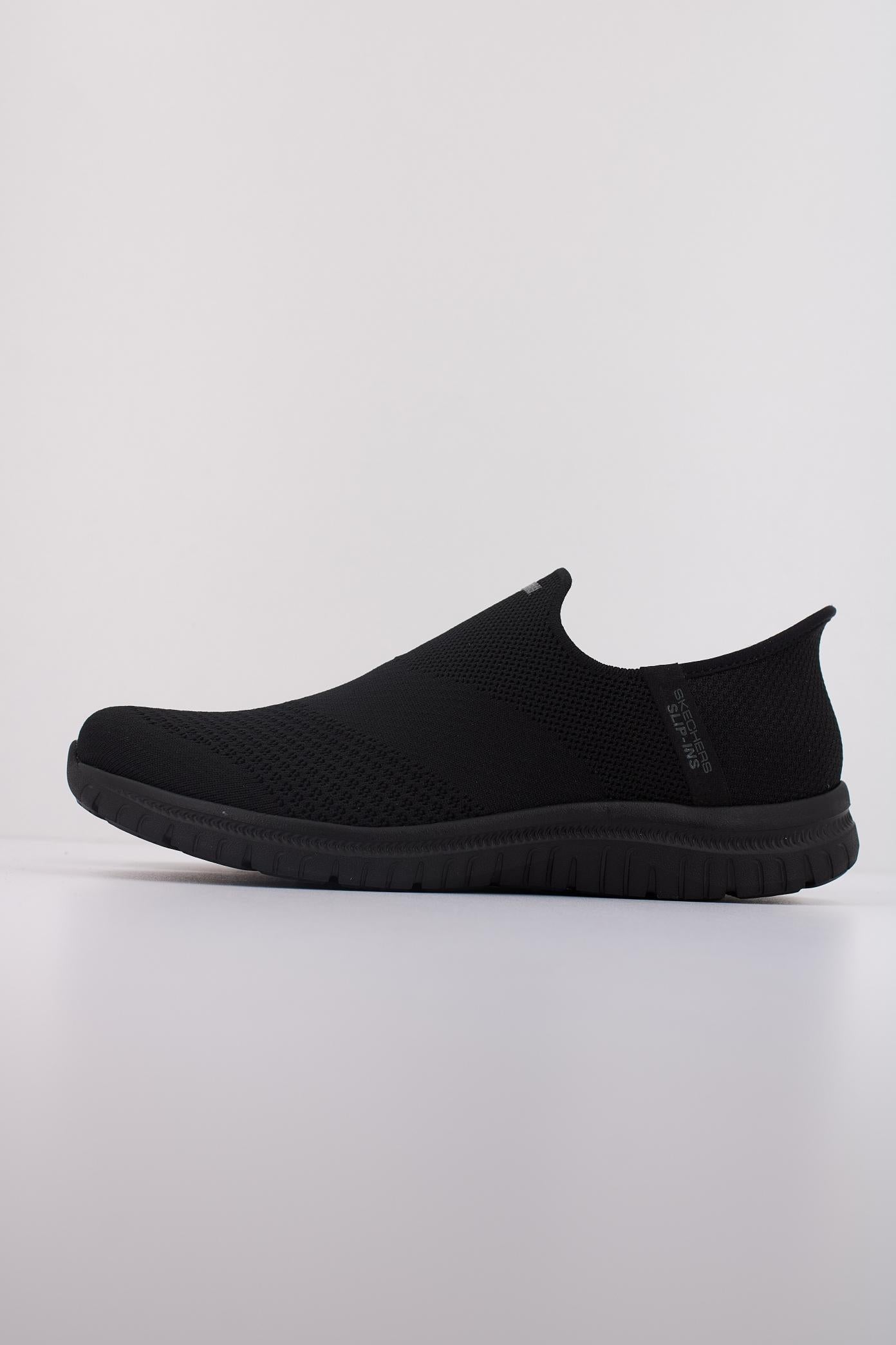SKECHERS SLIP-INS VIRTUE - SLEEK en color NEGRO (1)