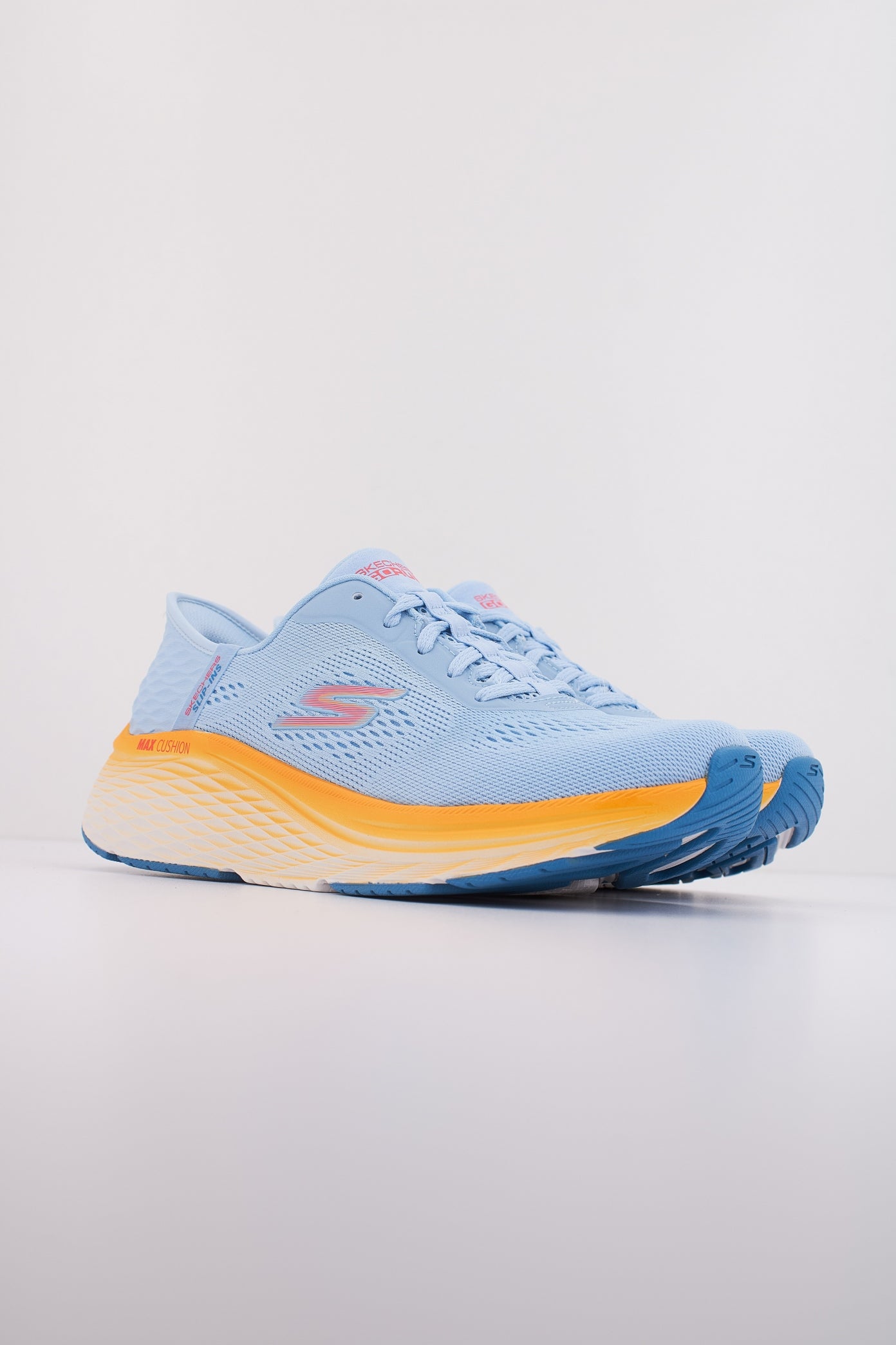 SKECHERS SLIP-INS MAX CUSHIONING ELITE . en color AZUL (2)