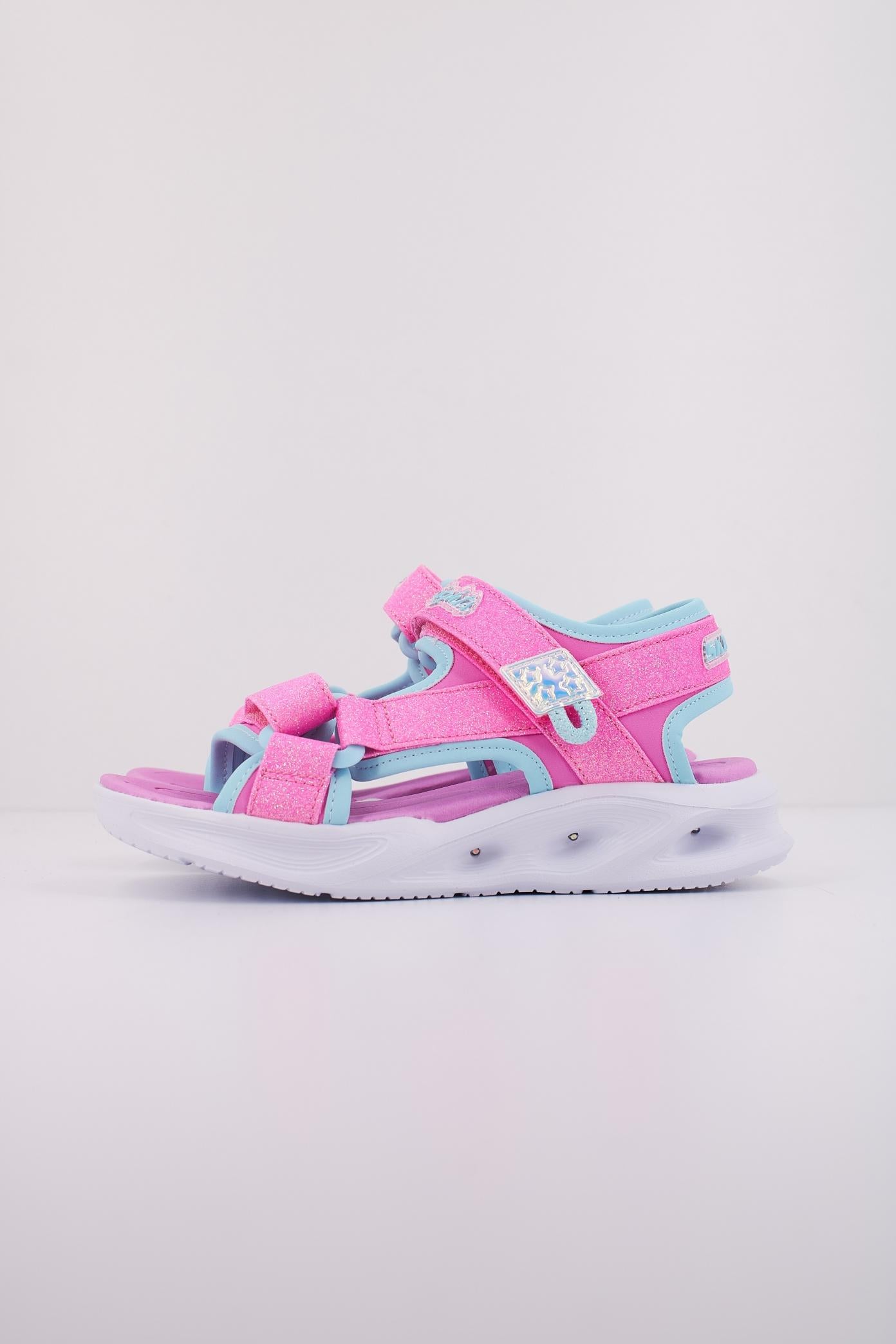 SKECHERS SOLA GLOW SANDAL en color ROSA (1)