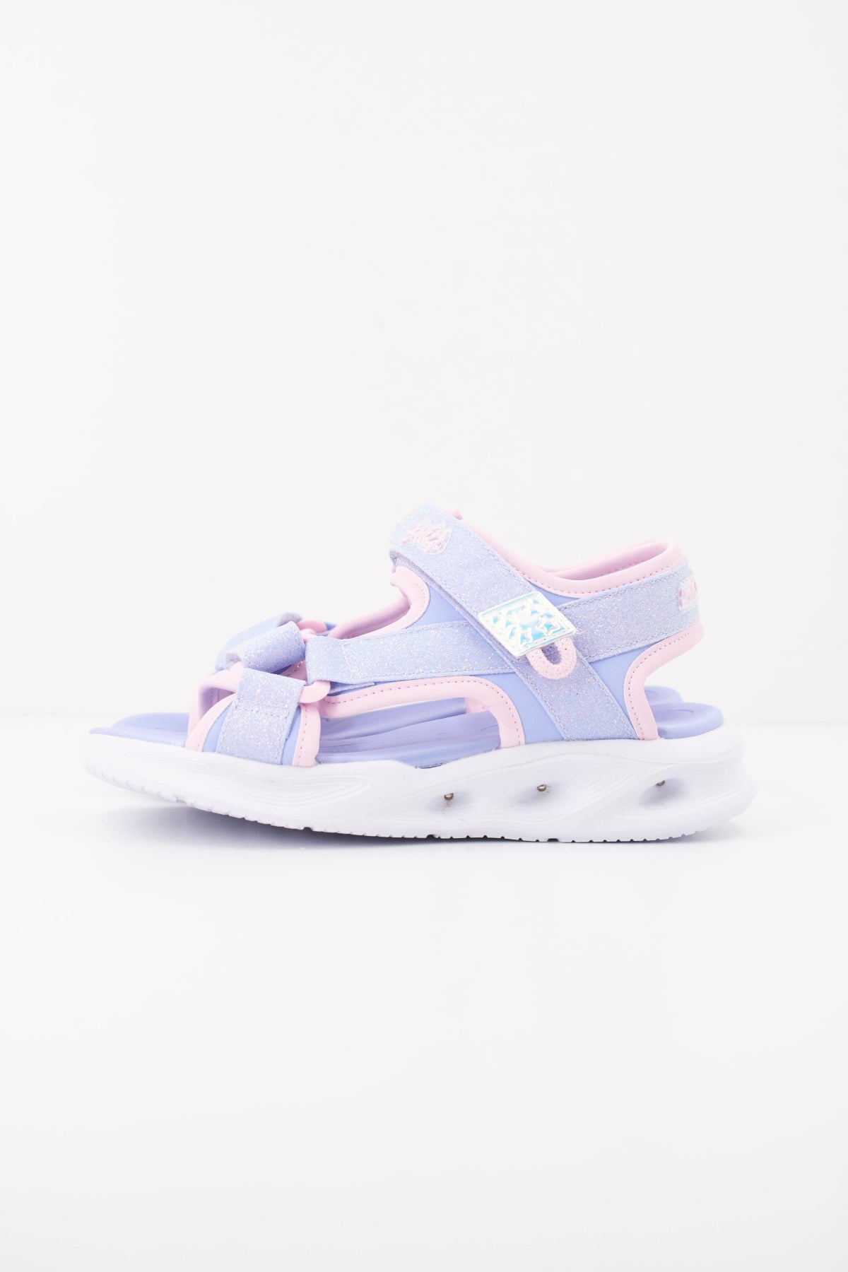 SKECHERS SOLA GLOW SANDAL en color VIOLETA (1)