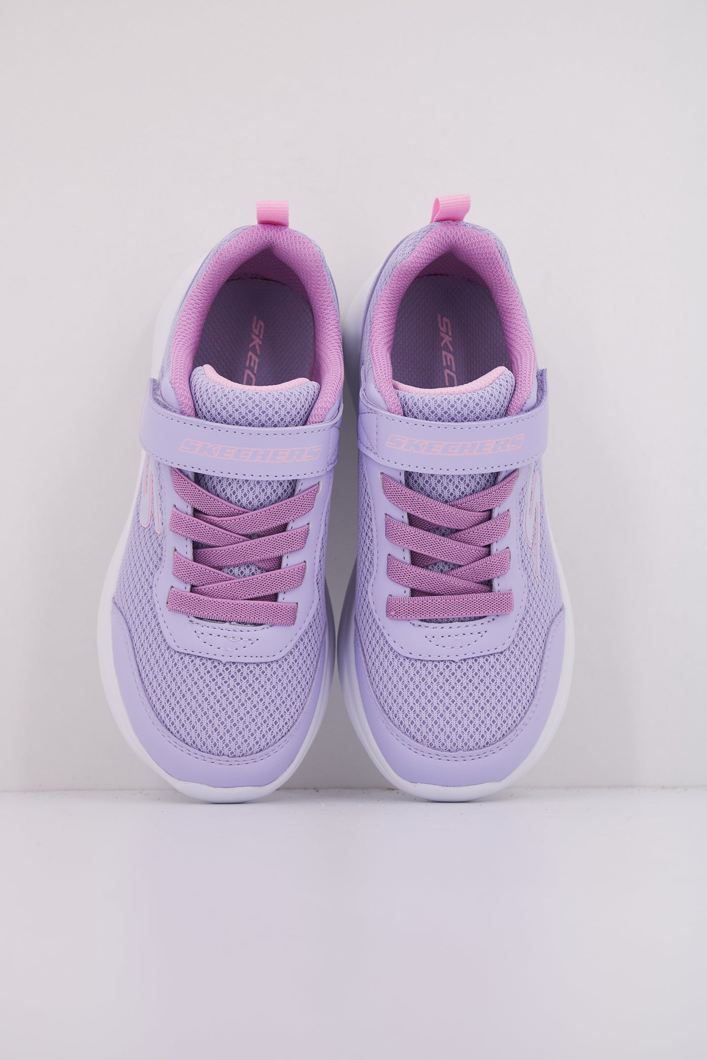 SKECHERS SELECTORS en color VIOLETA (3)