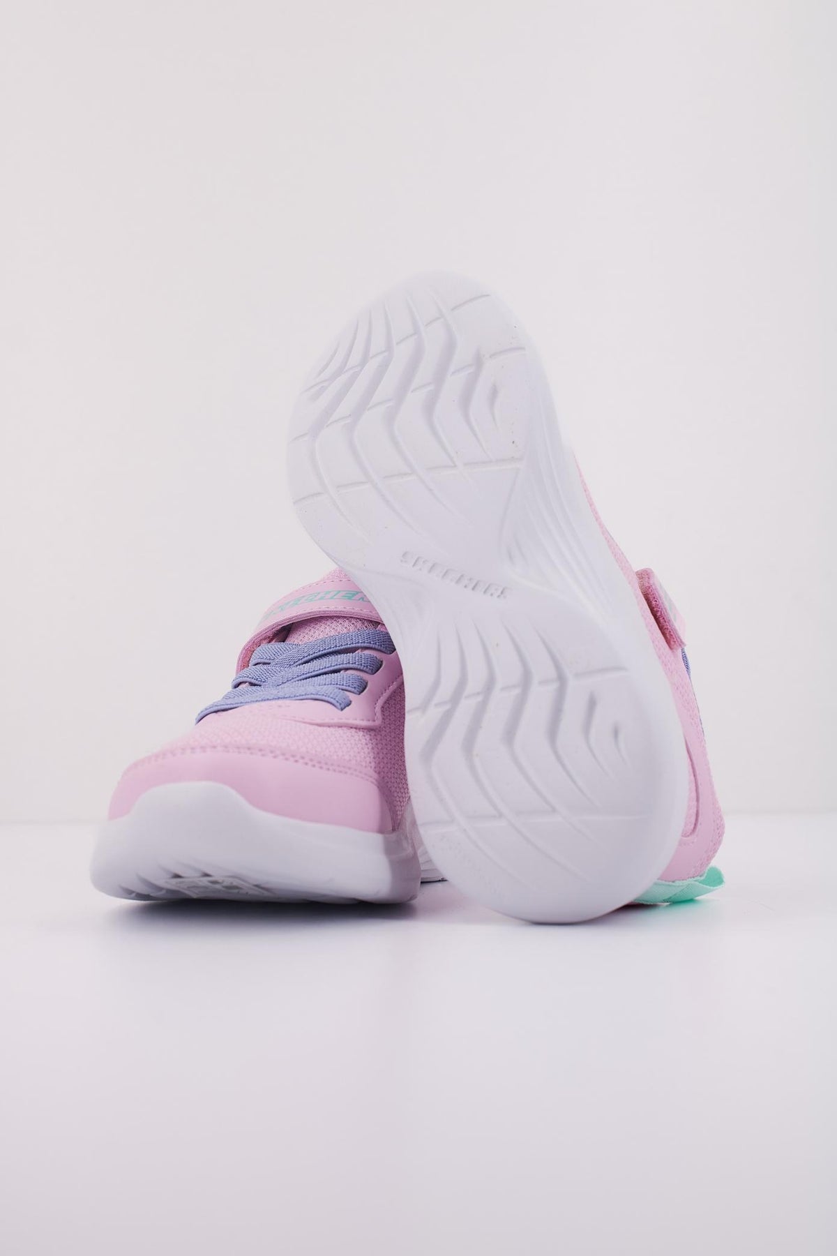 SKECHERS SELECTORS en color ROSA (5)