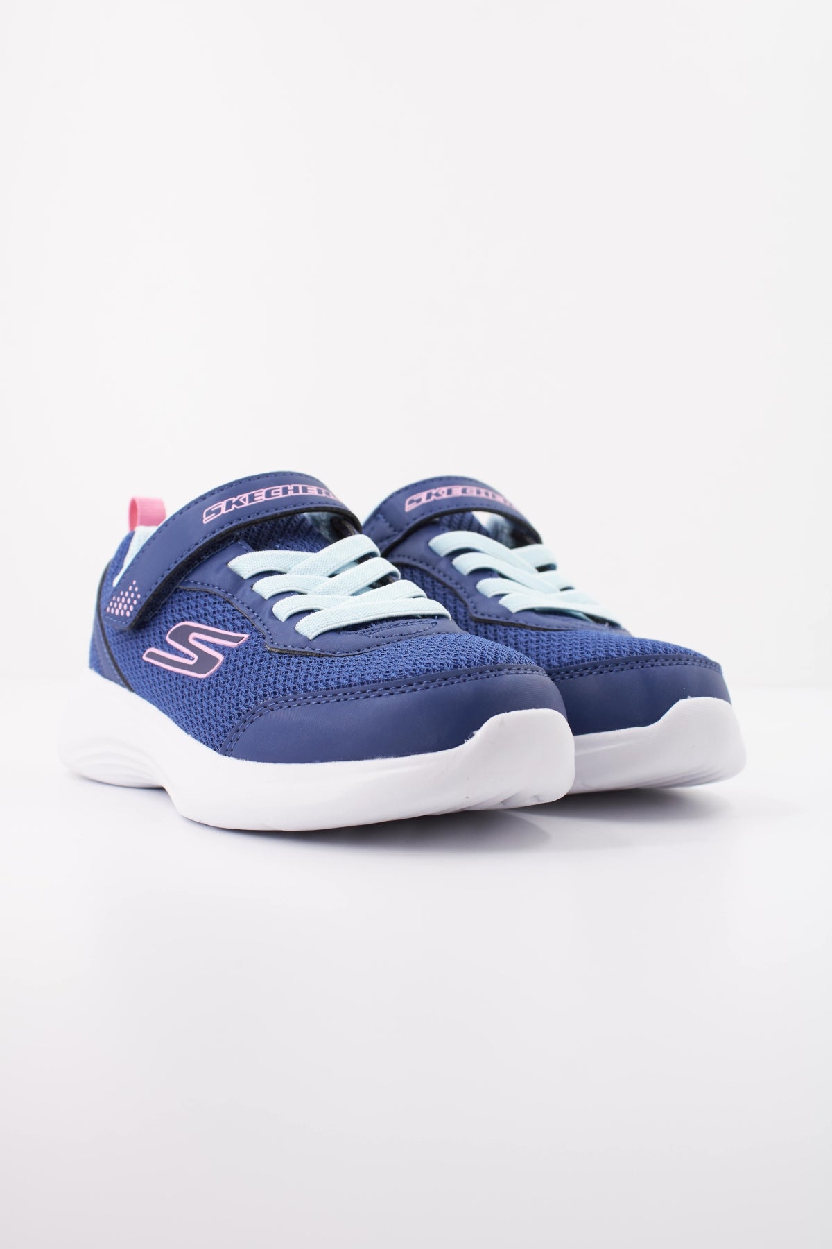 SKECHERS L en color AZUL (2)