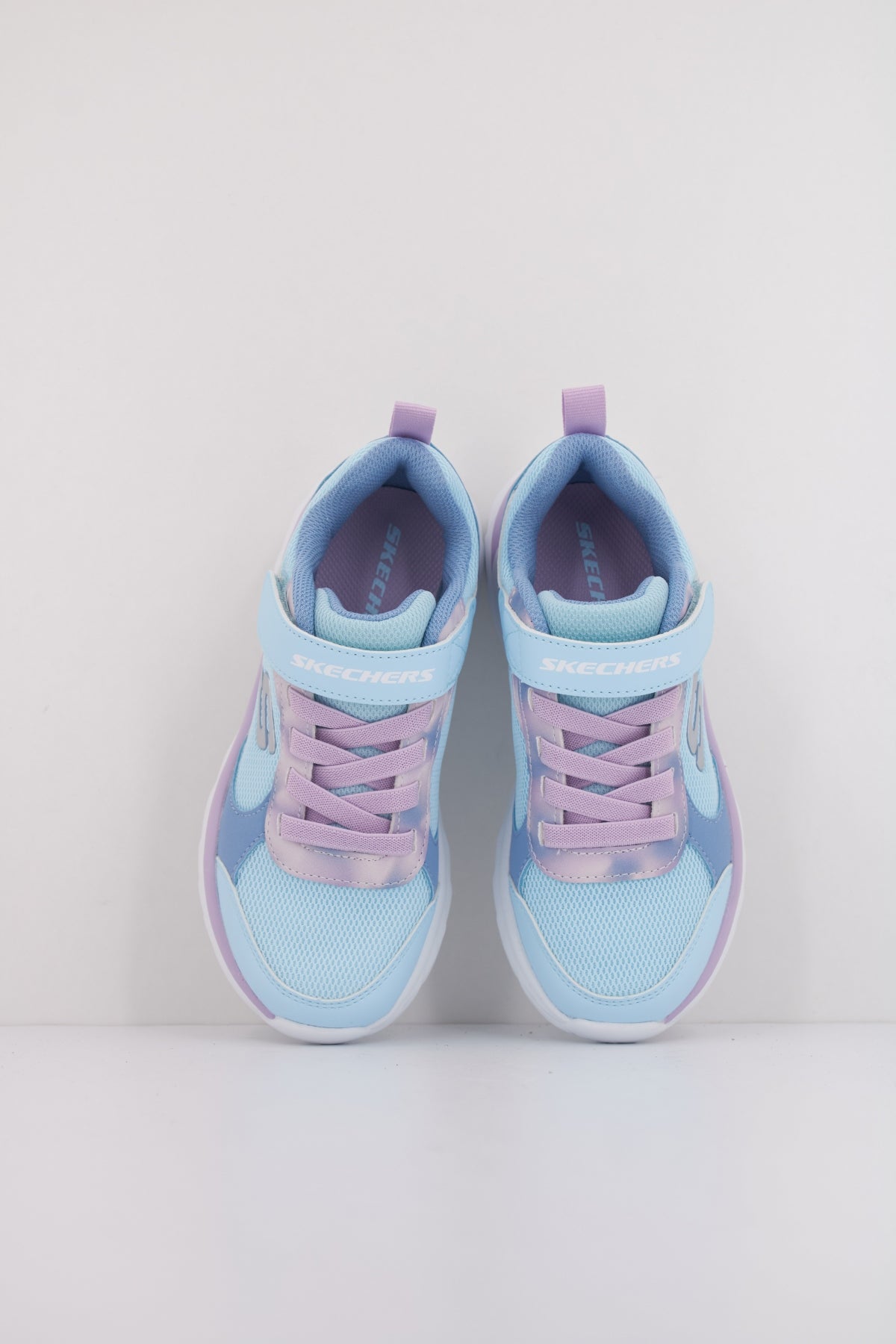 SKECHERS BOUNDLESS en color AZUL (3)