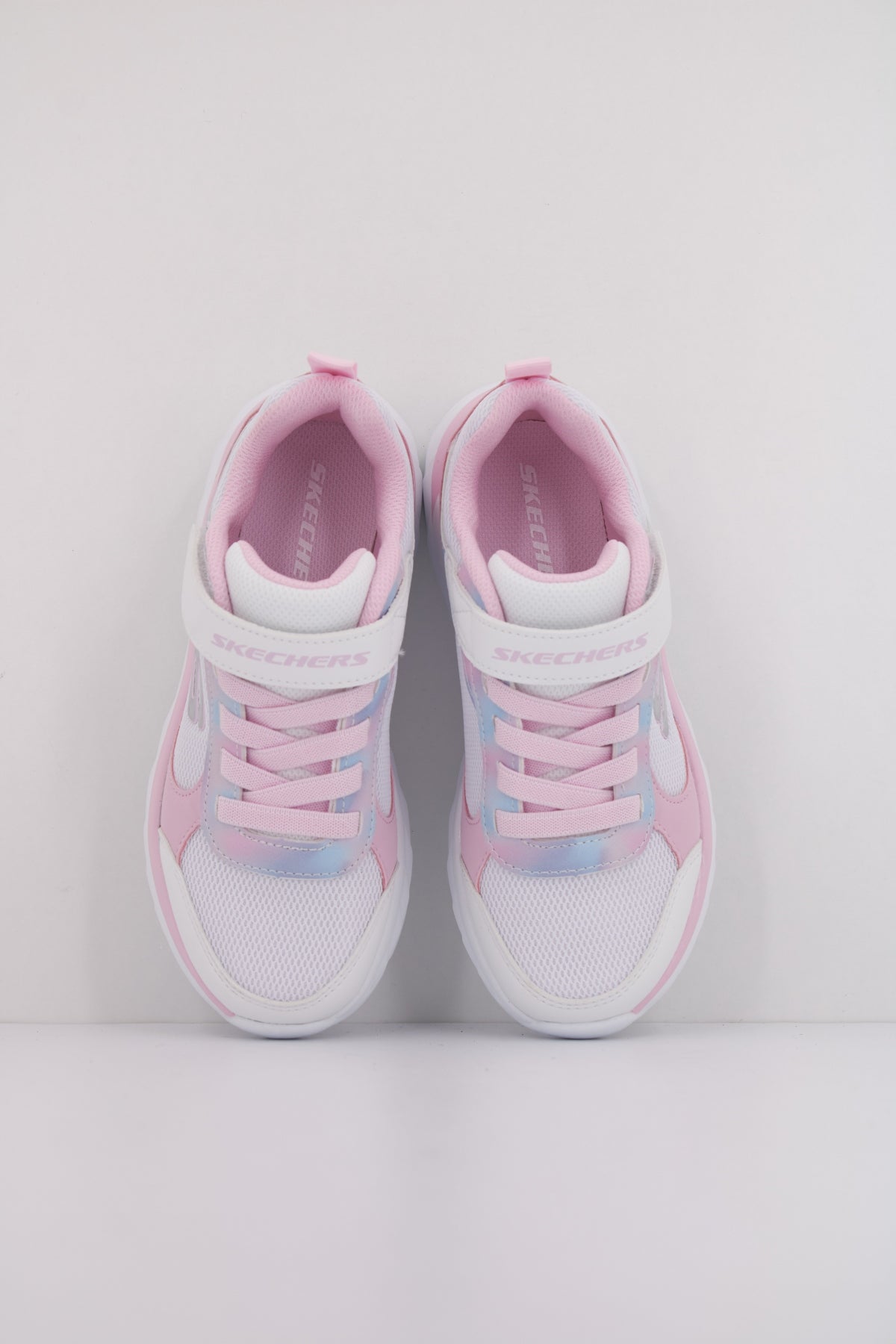 SKECHERS BOUNDLESS en color ROSA (3)