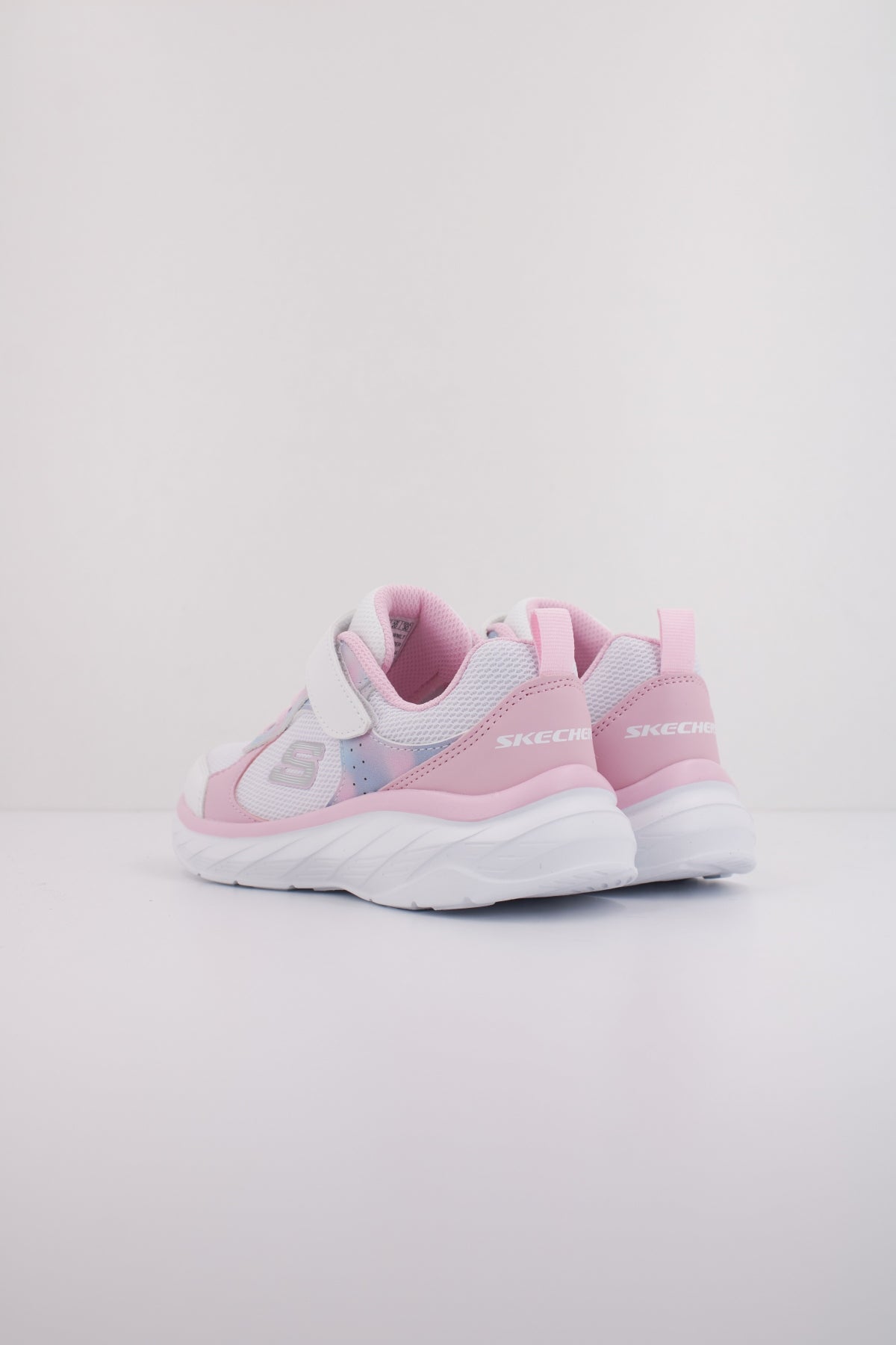 SKECHERS BOUNDLESS en color ROSA (4)