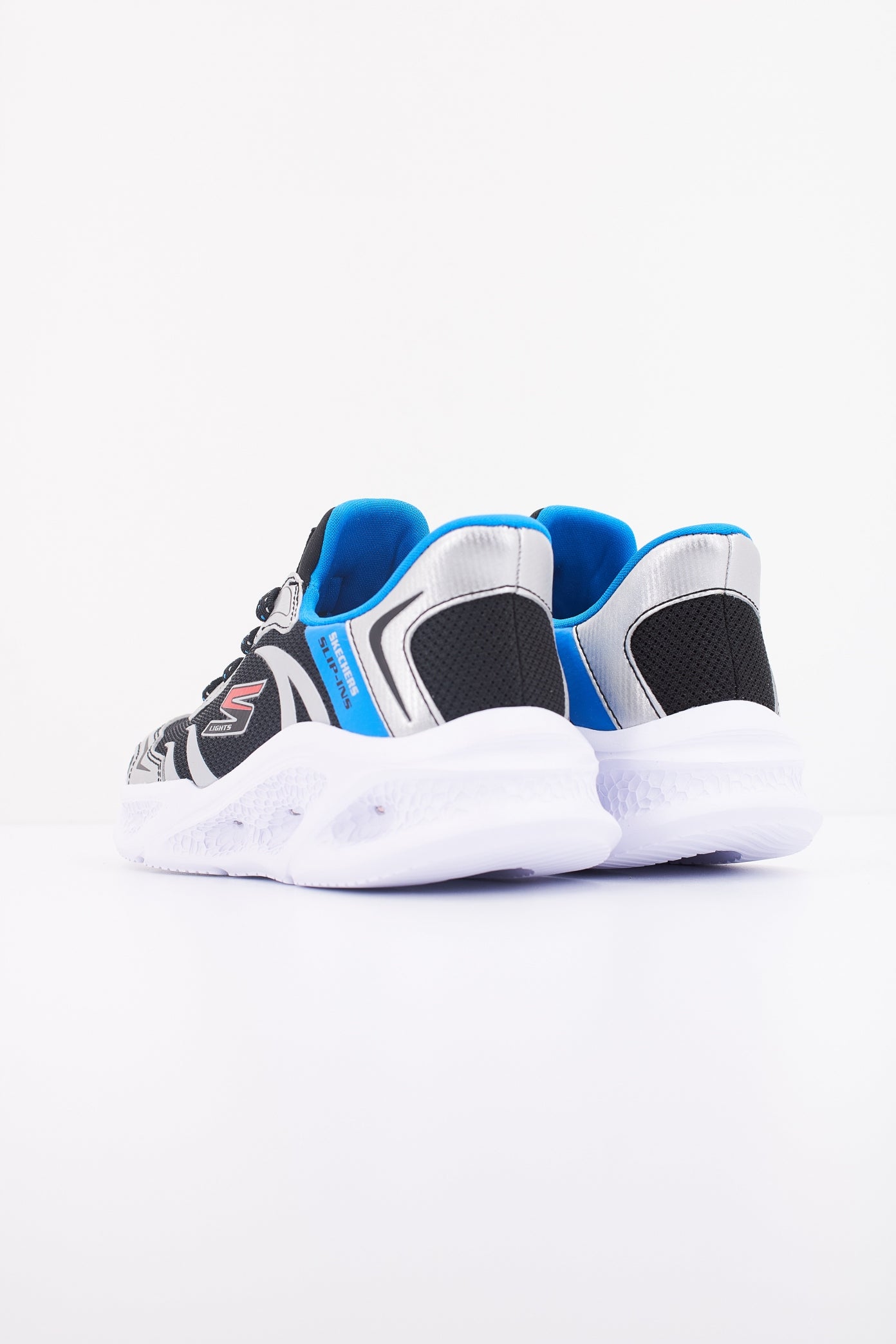 SKECHERS METEOR-LIGHTS en color NEGRO (4)