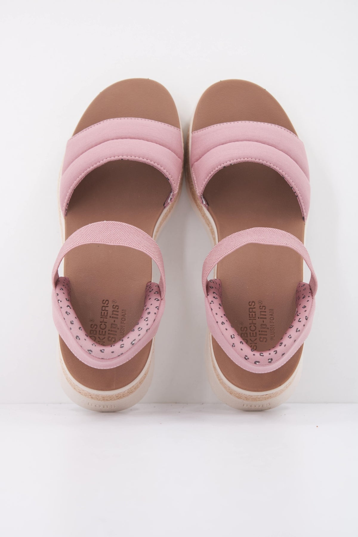 SKECHERS S en color ROSA (3)