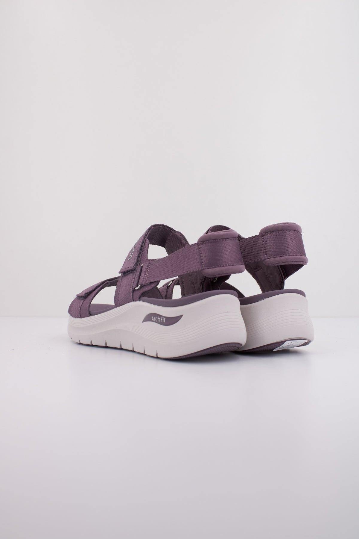 SKECHERS ARCH FIT . en color VIOLETA (4)