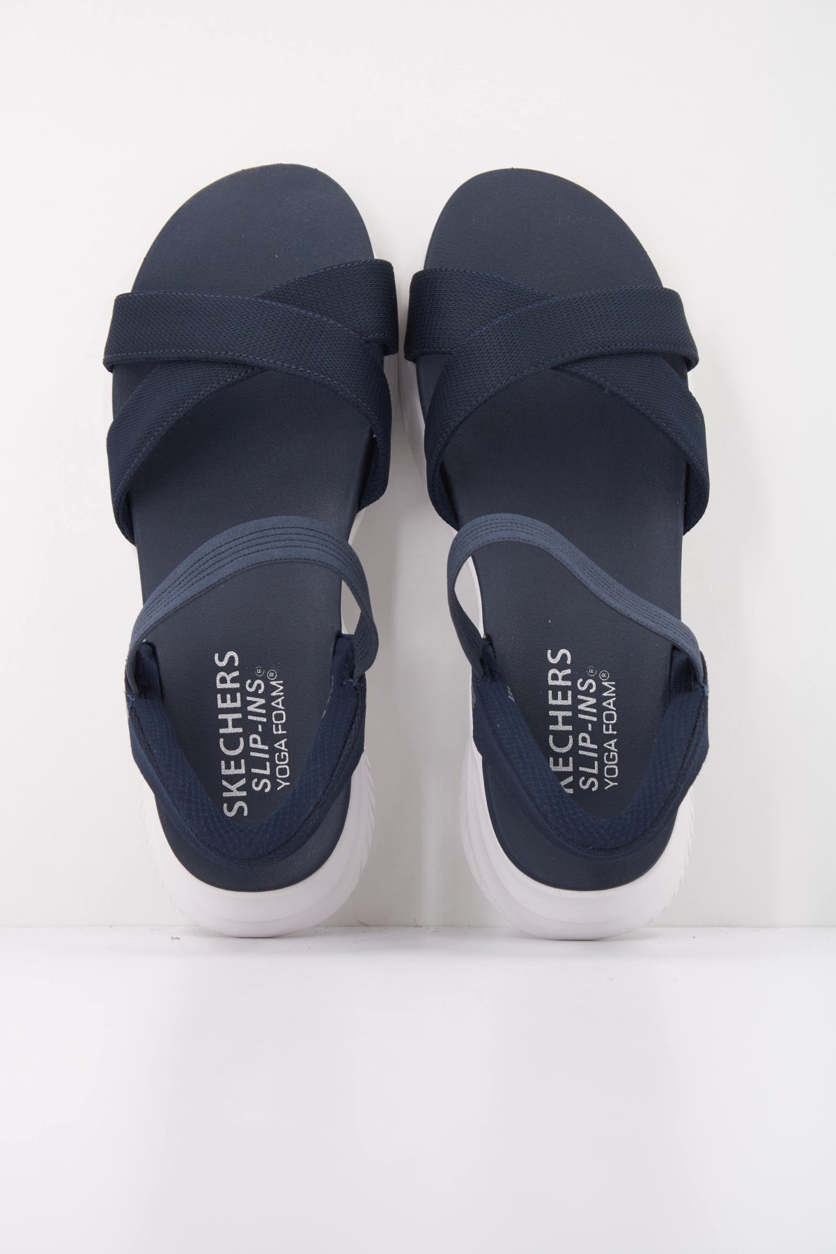 SKECHERS ULTRA FLEX . SANDAL NEV en color AZUL (3)