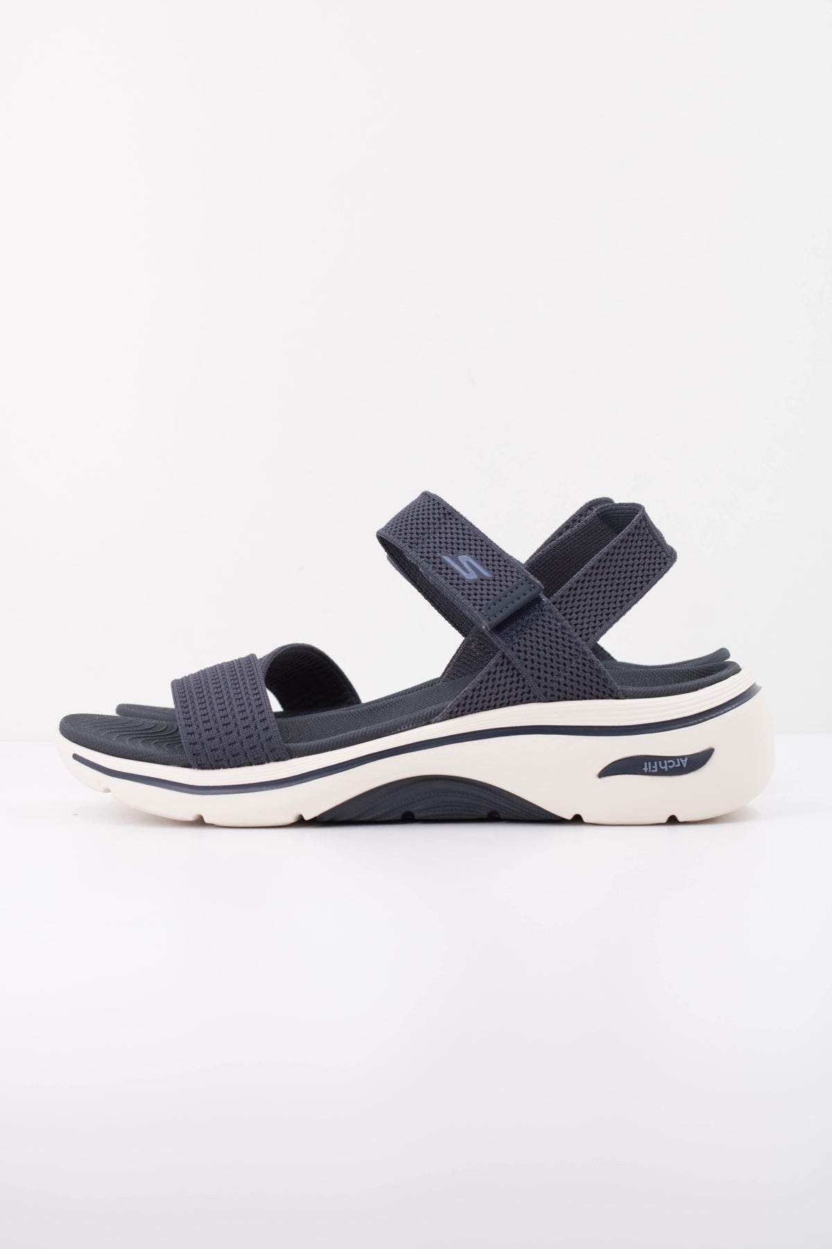SKECHERS GO WALK ARCH FIT . en color AZUL (1)