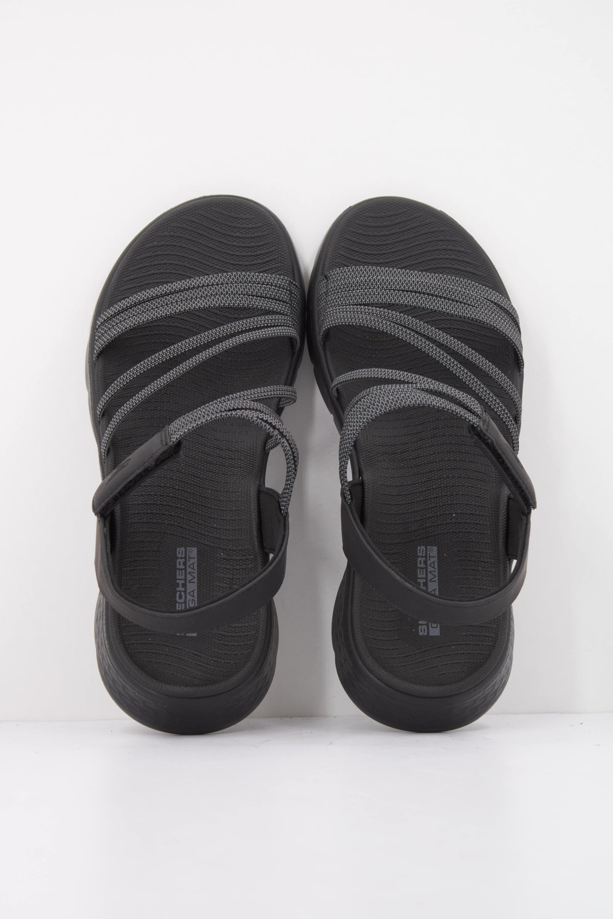 SKECHERS GO WALK FLEX SANDAL EMMA en color NEGRO (3)