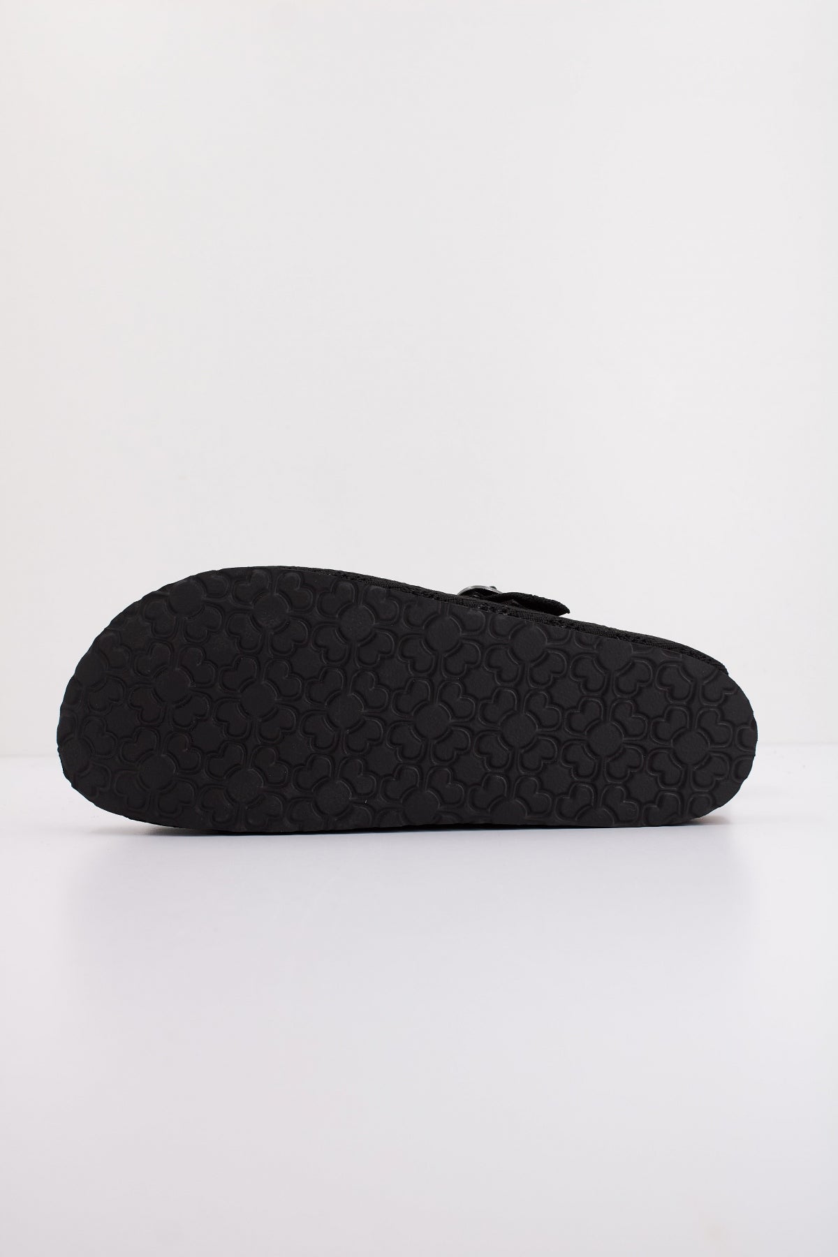 SKECHERS ARCH FIT GRANOLA en color NEGRO (5)