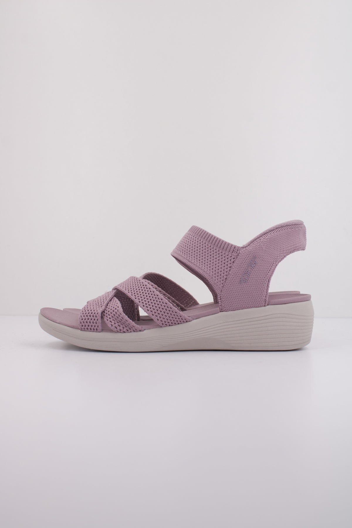 SKECHERS SLIP-INS ARYA en color VIOLETA (1)