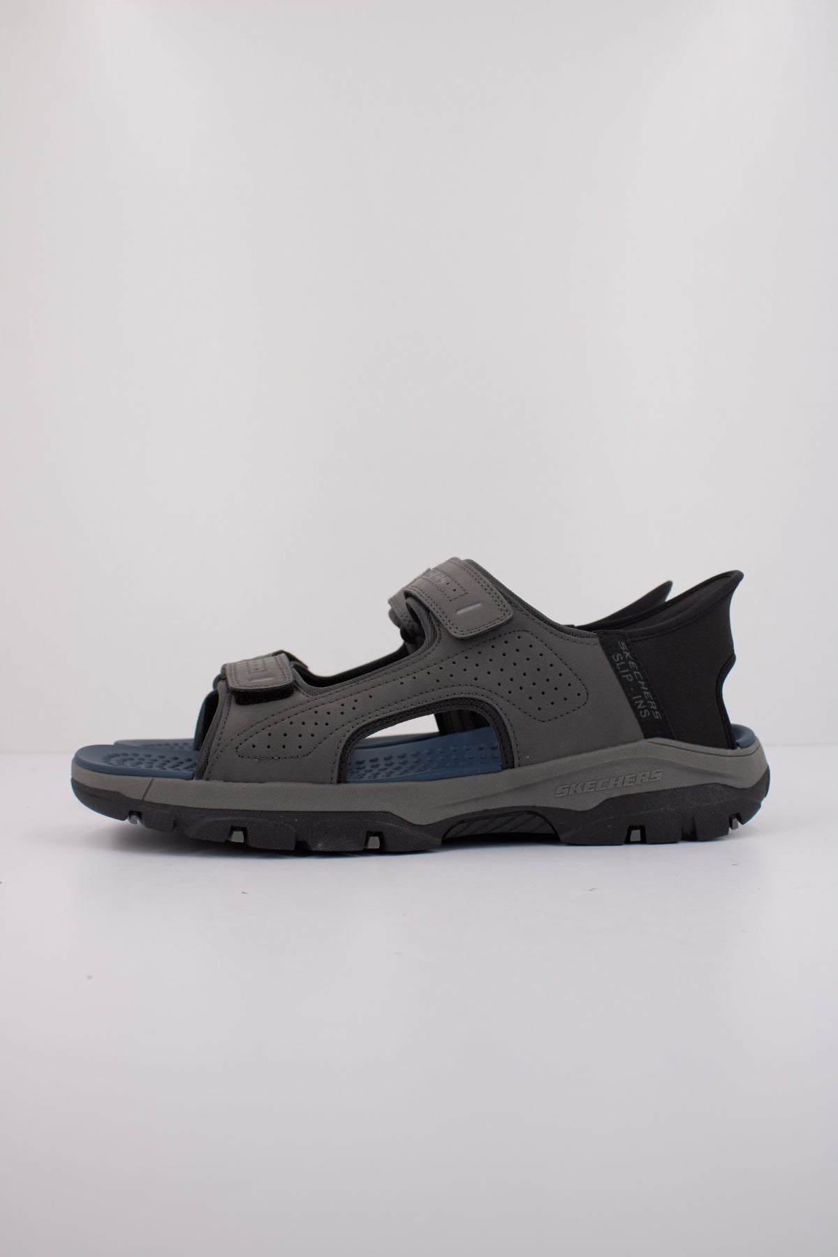 SKECHERS SLIP-INS TRESMEN-REECE en color GRIS (1)